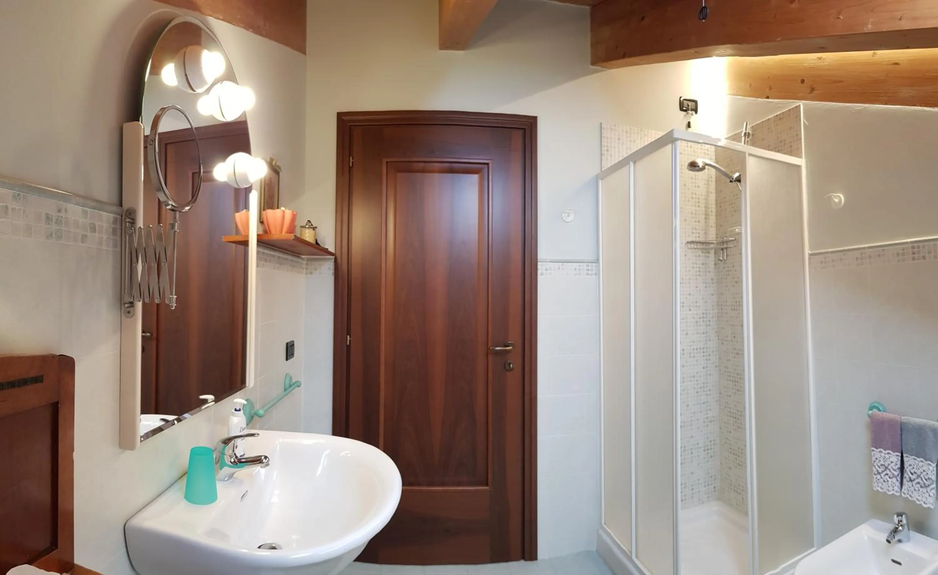 Shower in Il Nido B&B