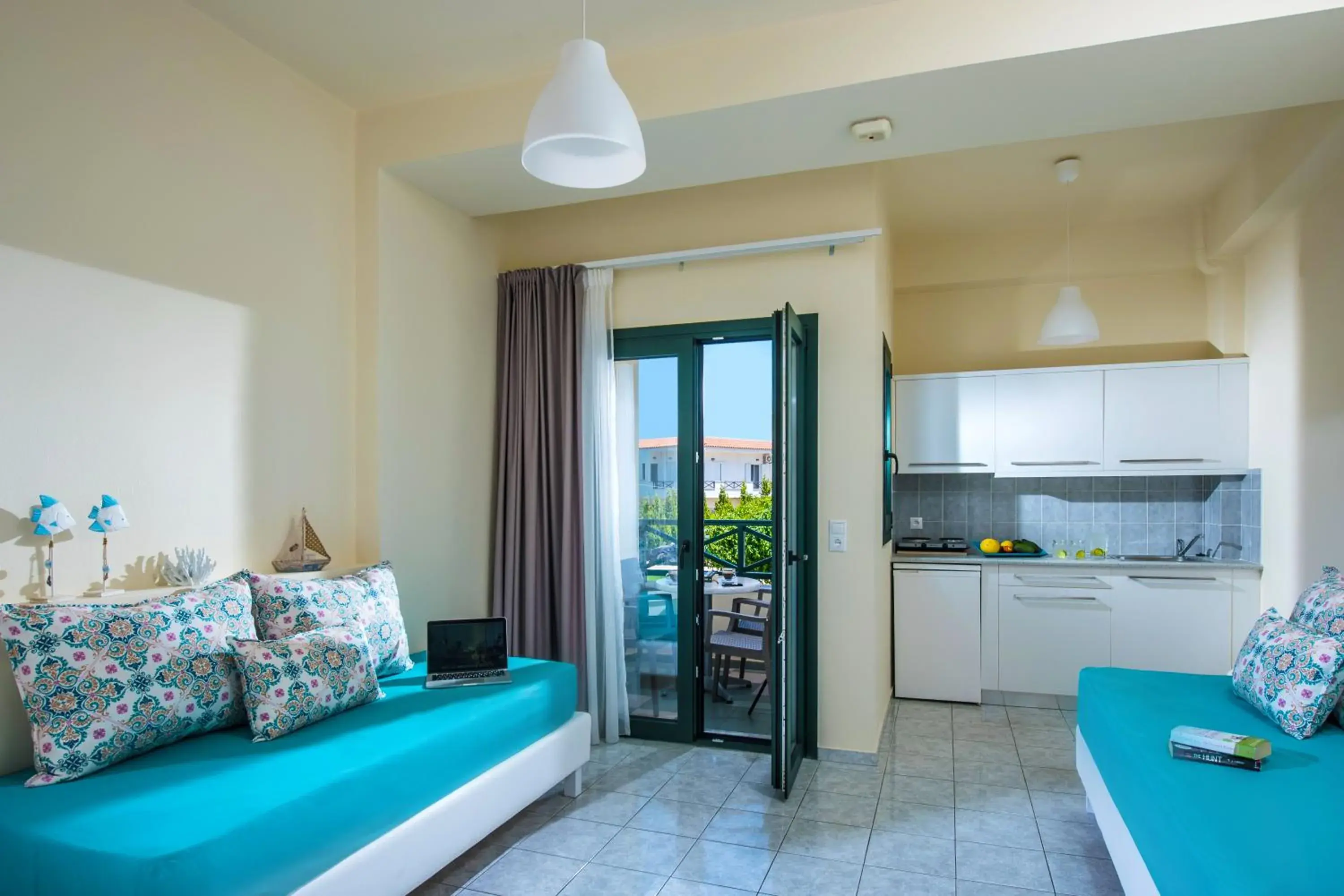 Day, Bed in Kristalli Hotel Apartments Day, Bed in Kristalli Hotel Apartments