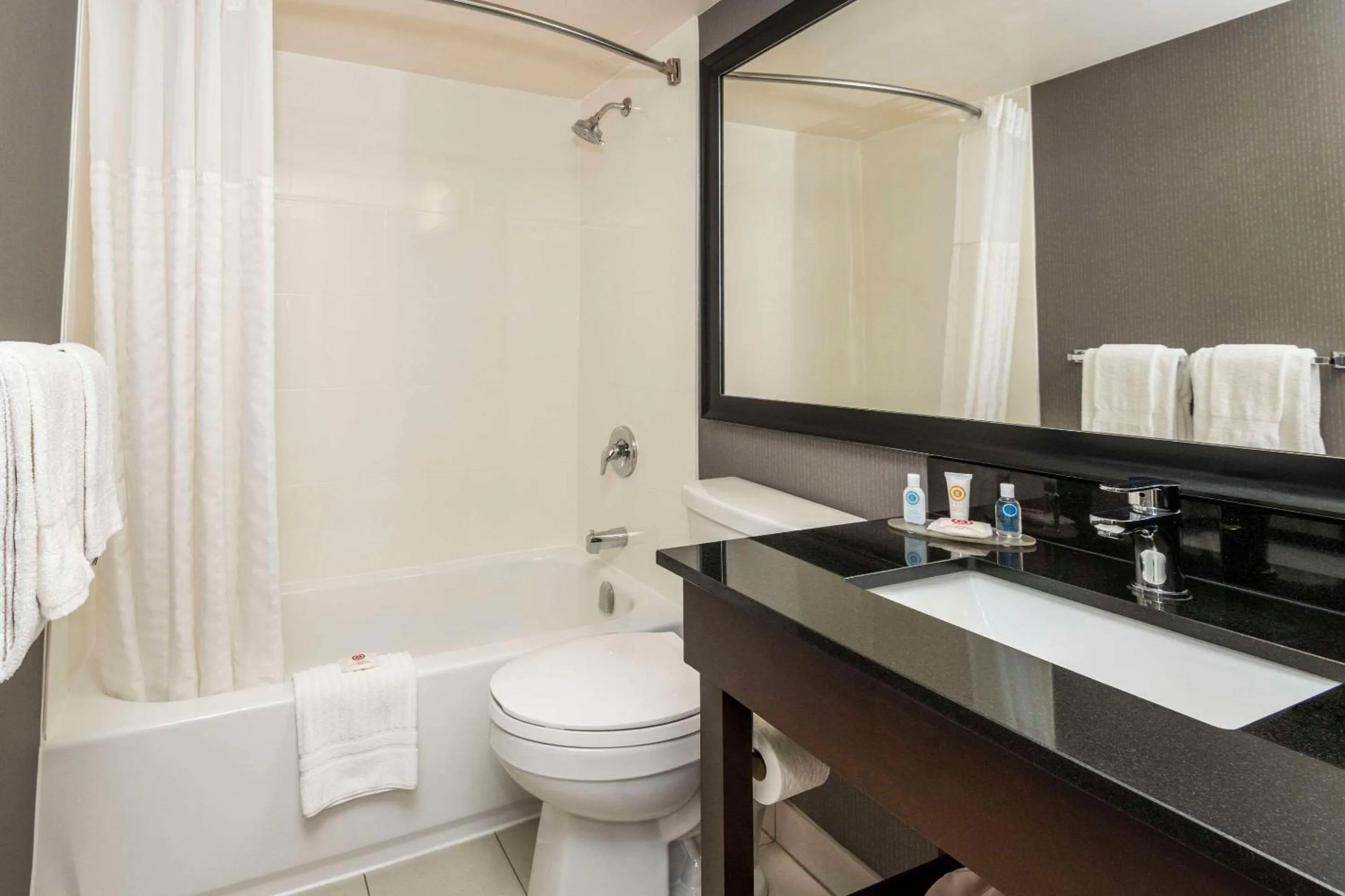 Bedroom in Comfort Inn