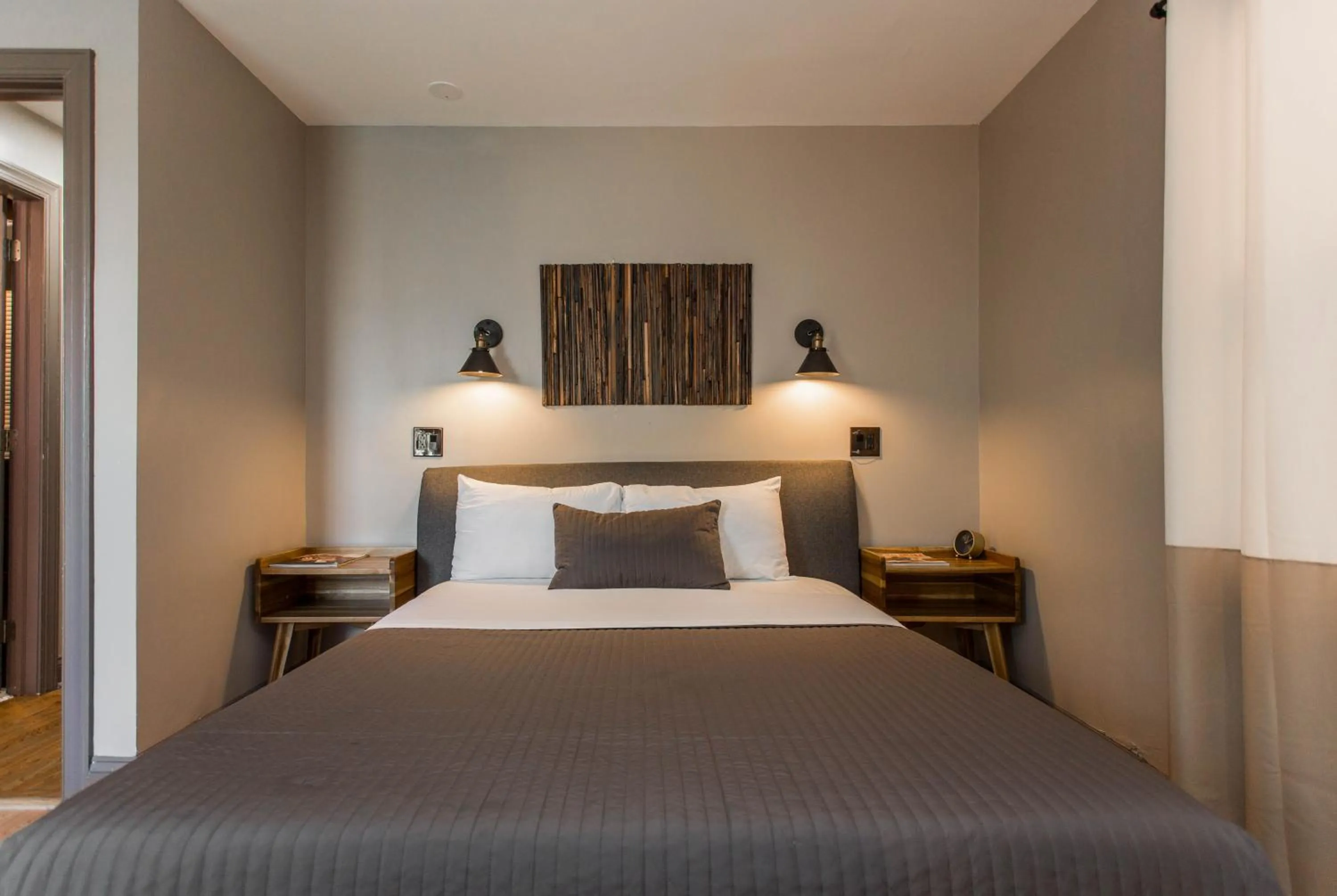 Bed in Villa Dubois Guest House