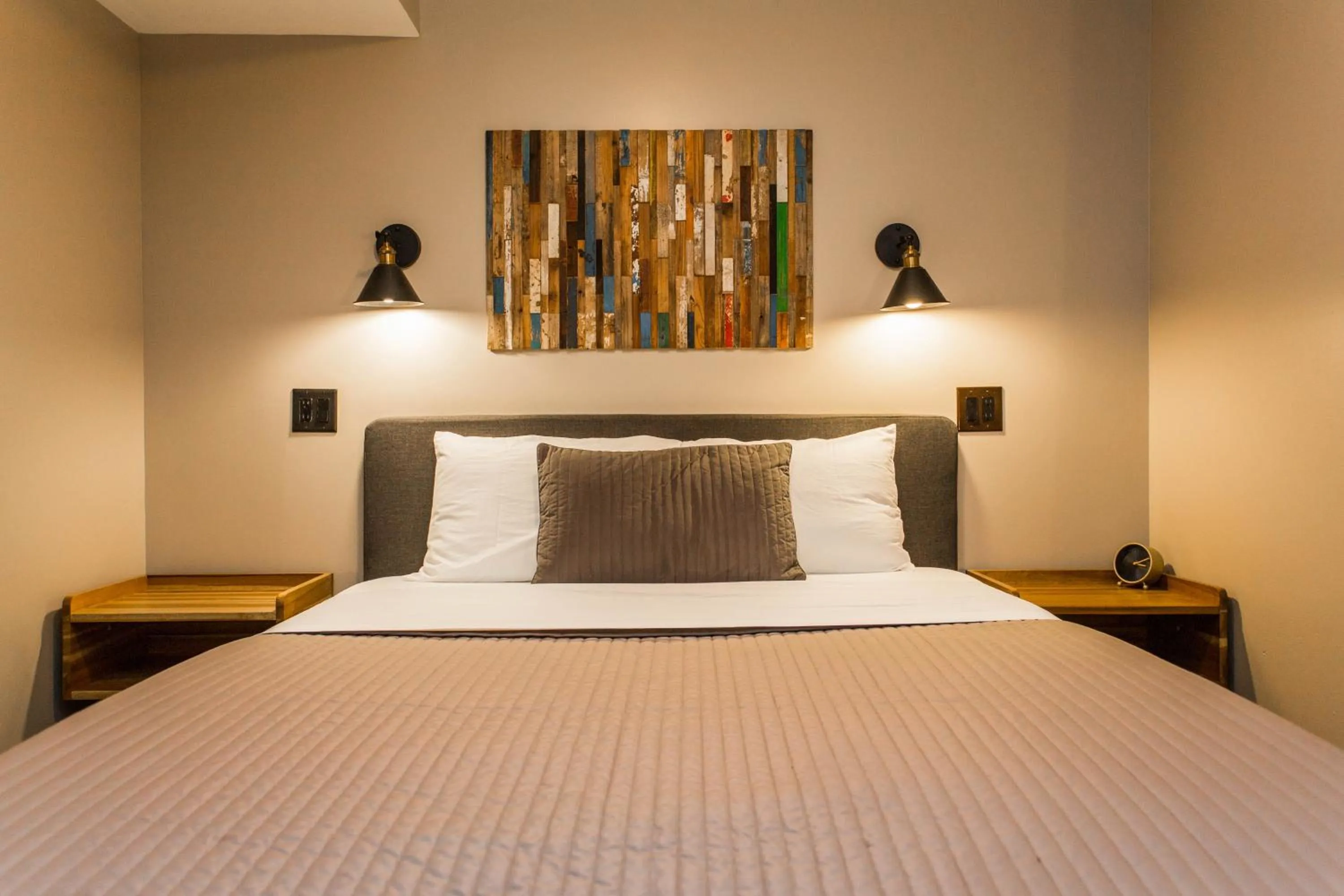 Photo of the whole room, Bed in Villa Dubois Guest House