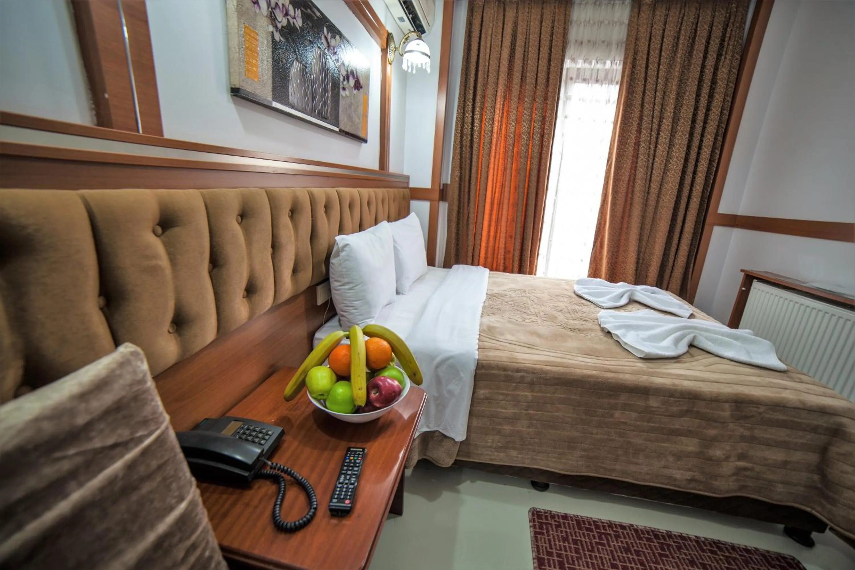 Bed in istanbul duhok hotel