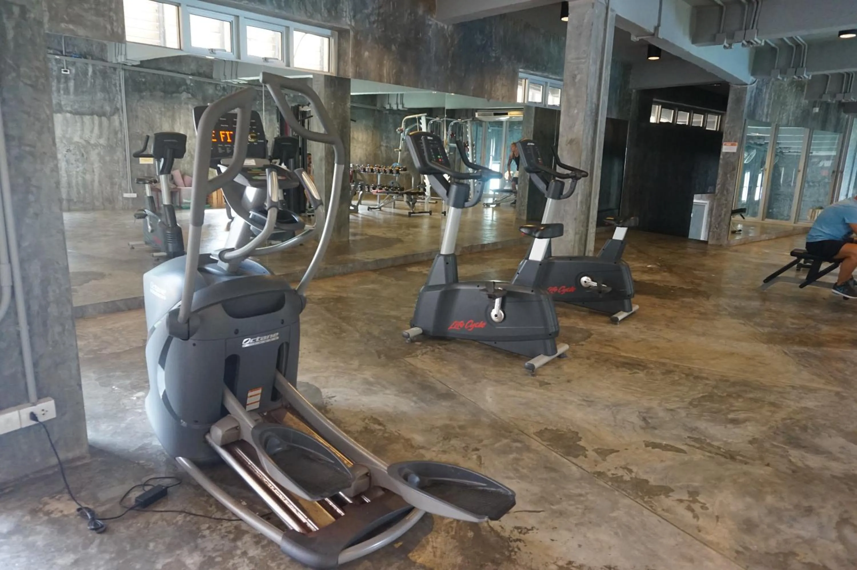 Fitness centre/facilities in Replay Residences Samui