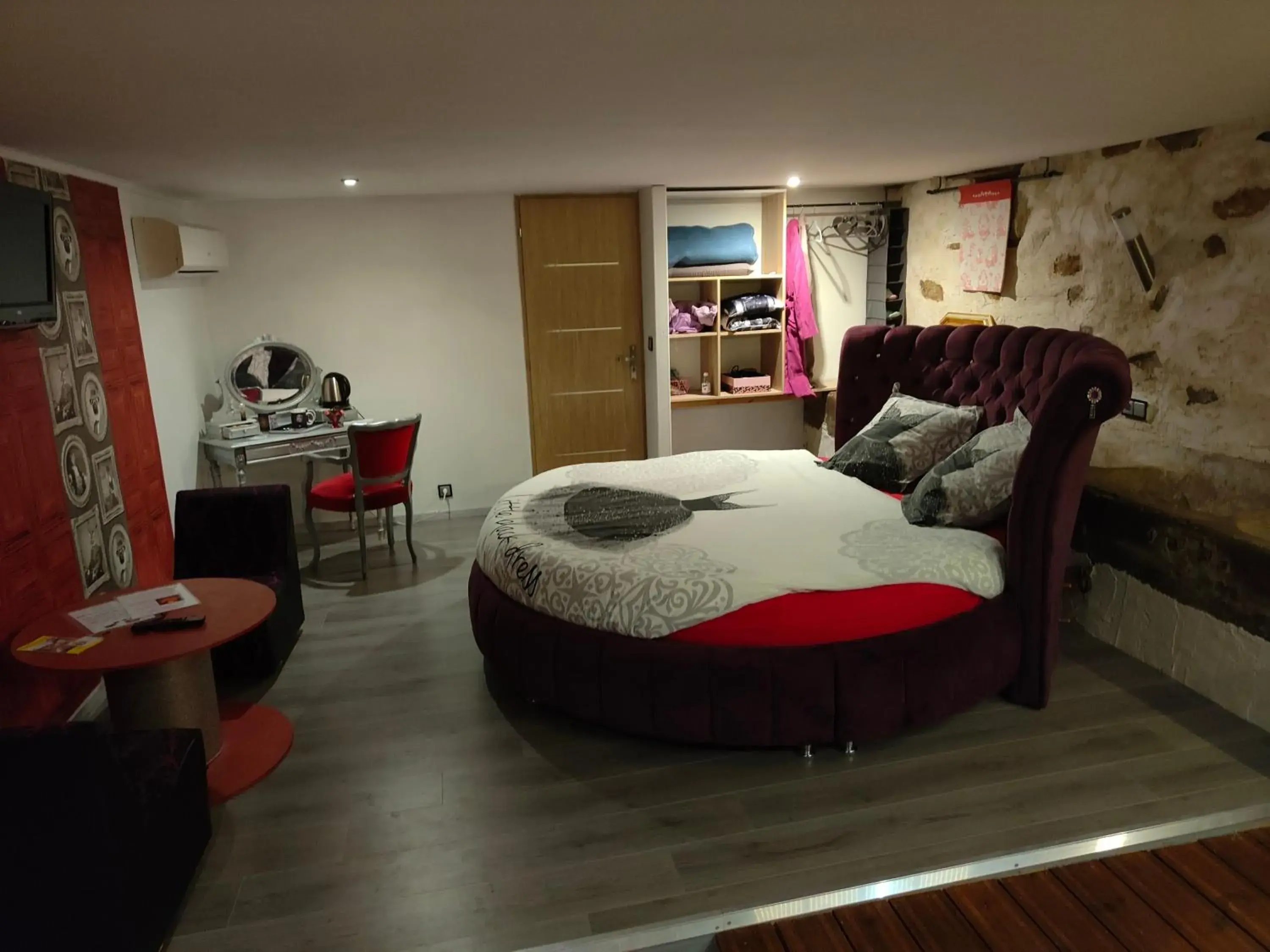 Double Room in Domaine de cyrcé Double Room in Domaine de cyrcé