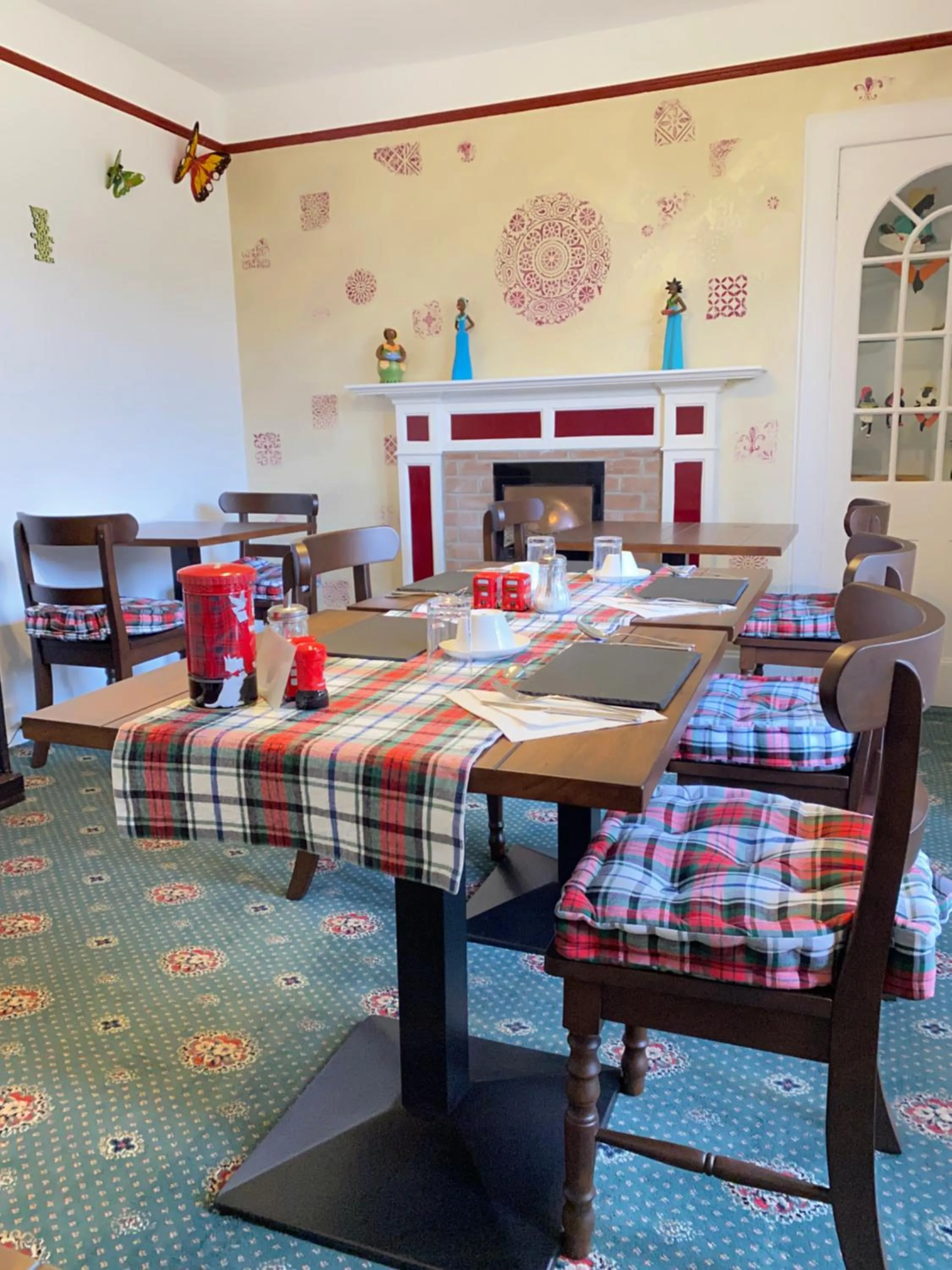 Breakfast in Garden Park Guest House