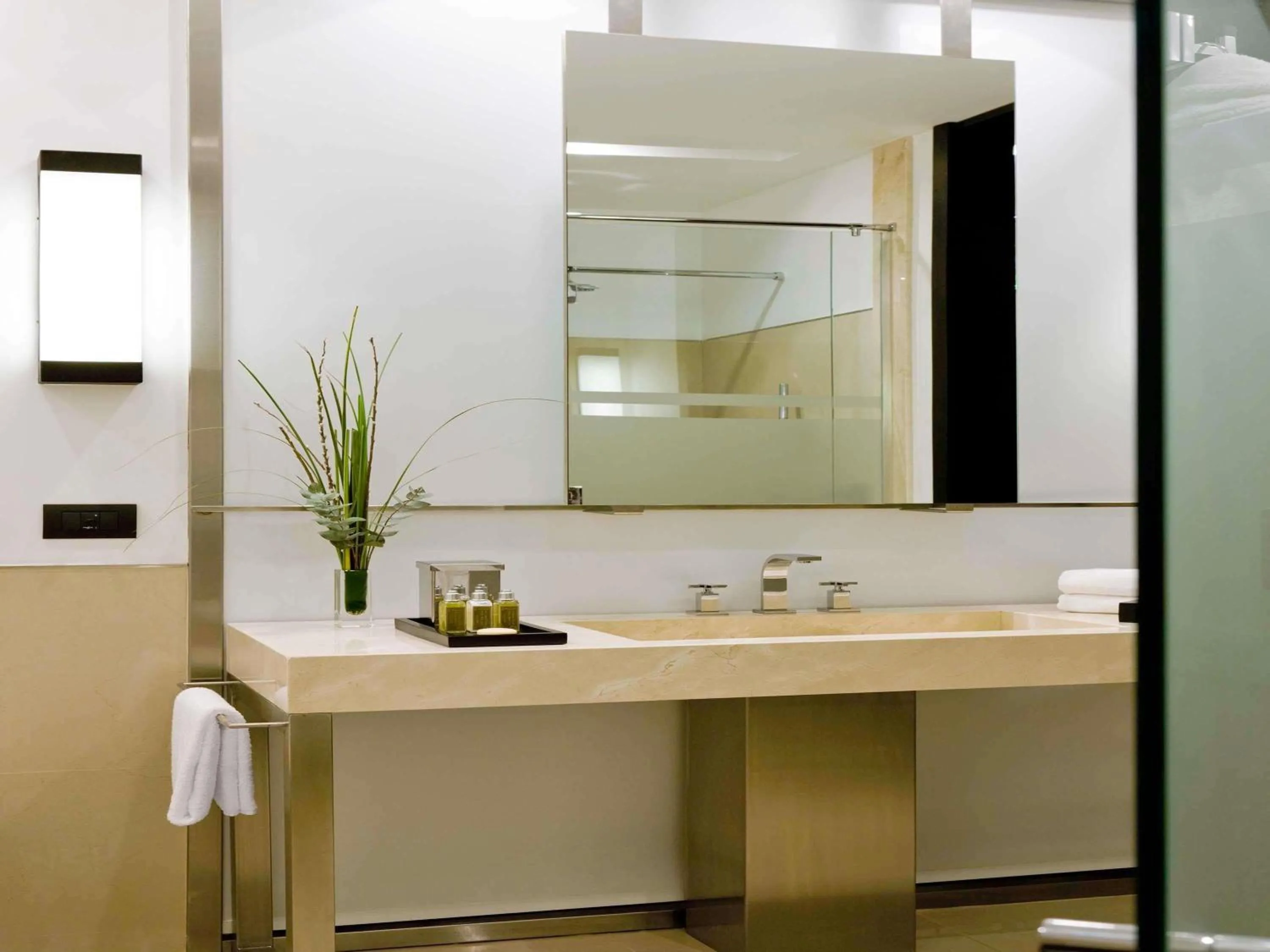 Bedroom in Sofitel La Reserva Cardales