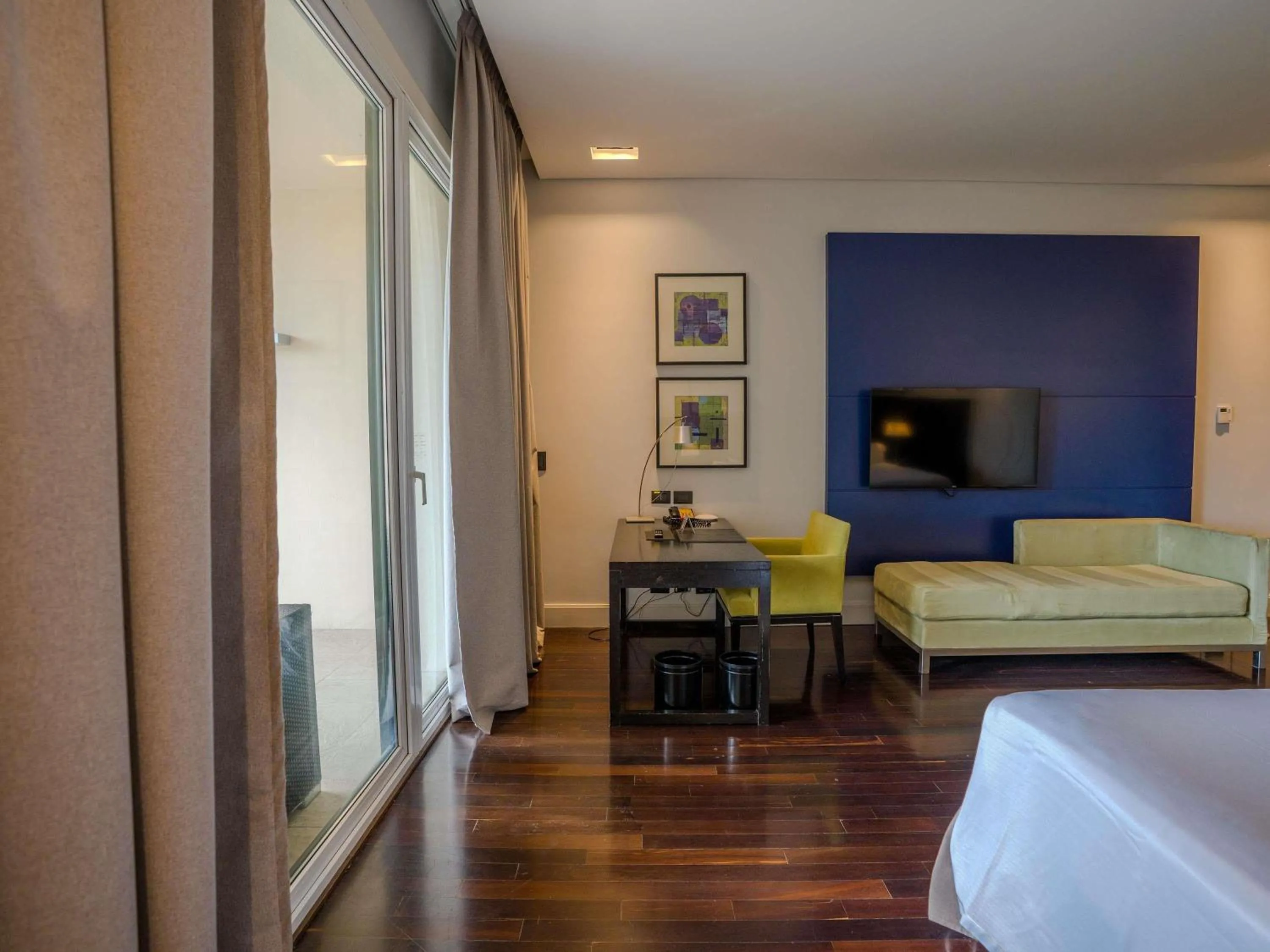 Bedroom, Bed in Sofitel La Reserva Cardales