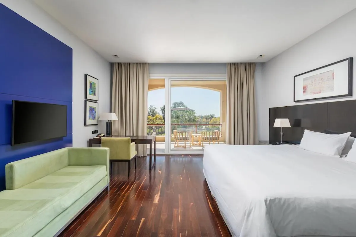 Luxurious Room With 1 King-Size Bed in Sofitel La Reserva Cardales