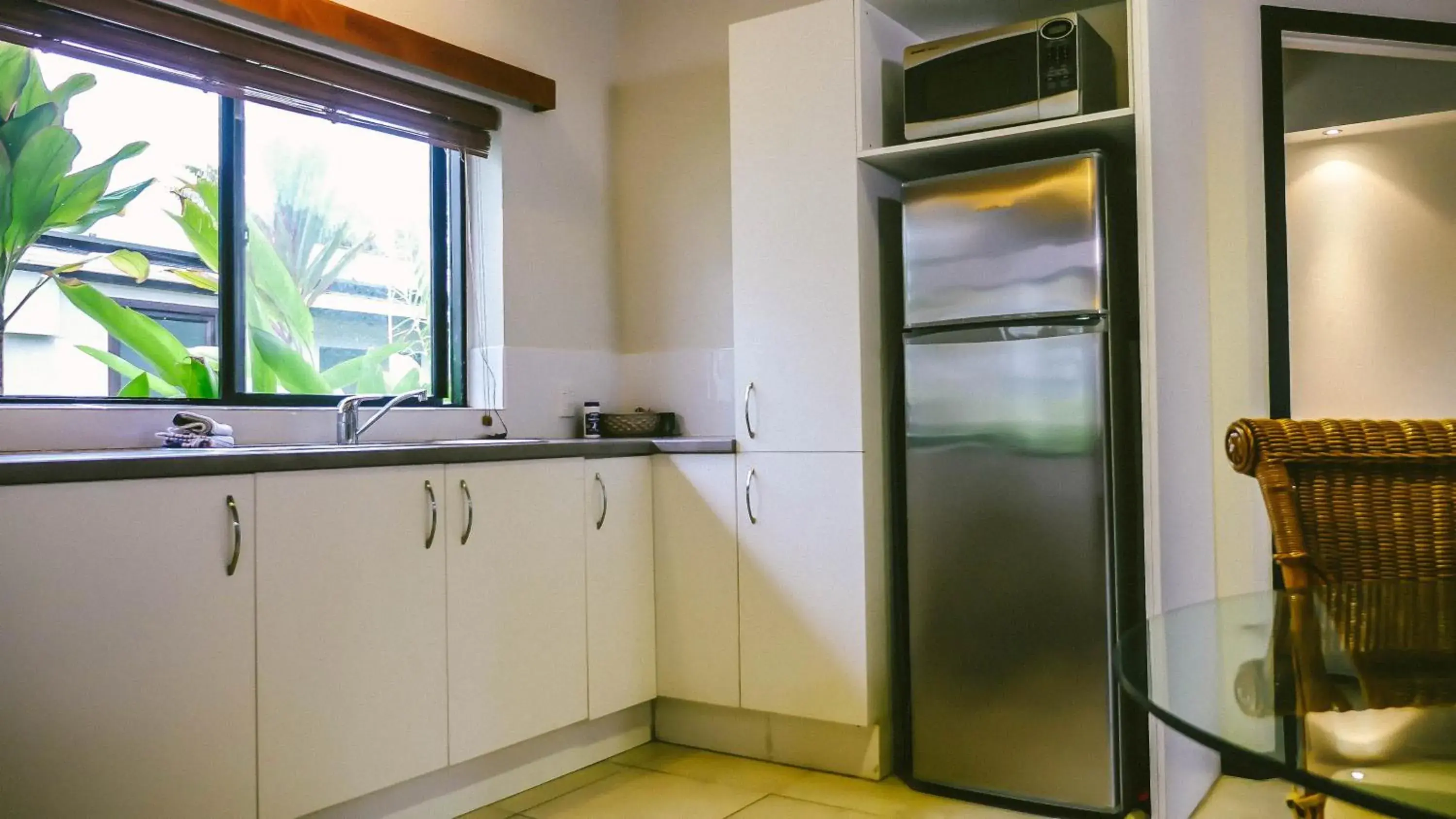 Coffee/tea facilities in Muri Beach Resort Coffee/tea facilities in Muri Beach Resort