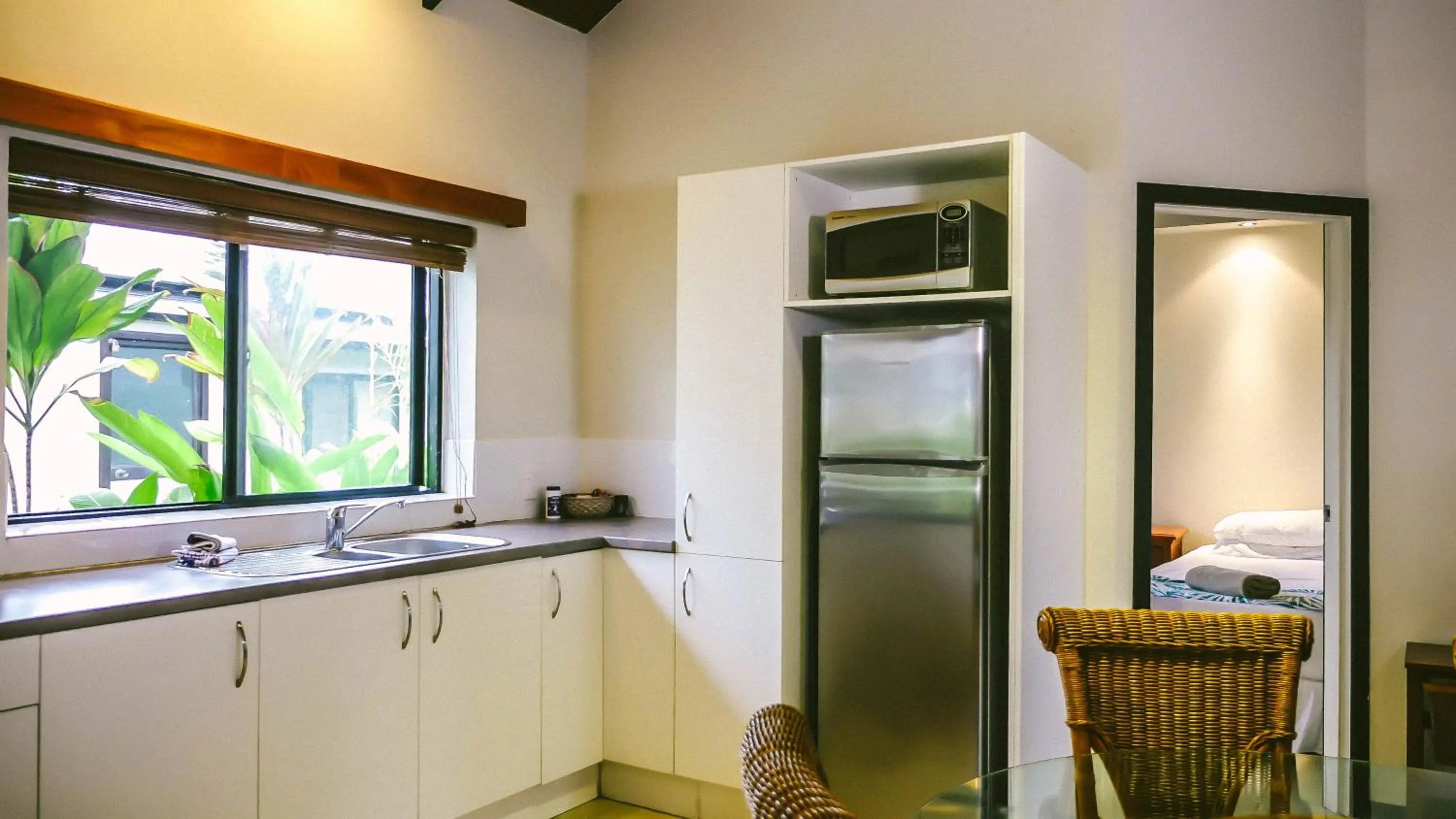 Coffee/tea facilities in Muri Beach Resort