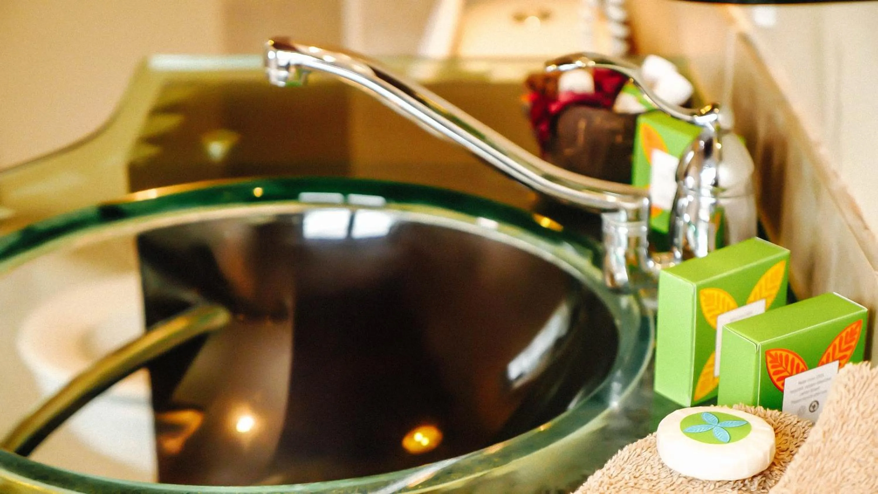 Shower in Muri Beach Resort