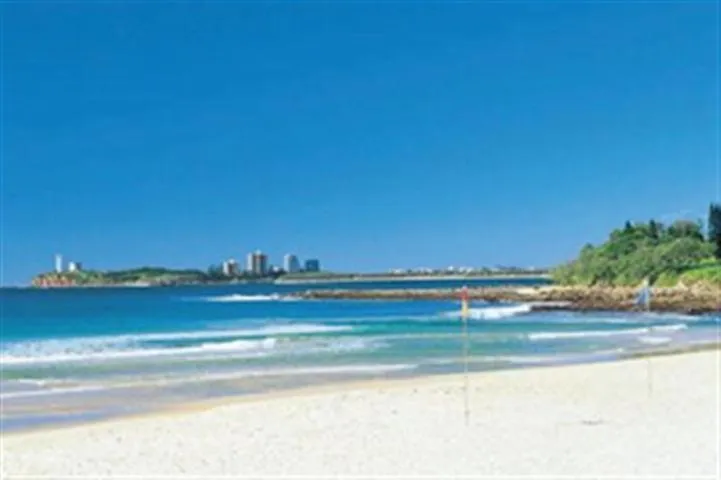 Day in Sundeck Gardens