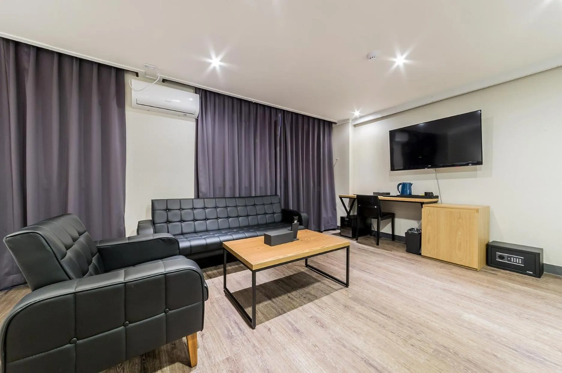 Pyeongtaek Stay Tourist Hotel