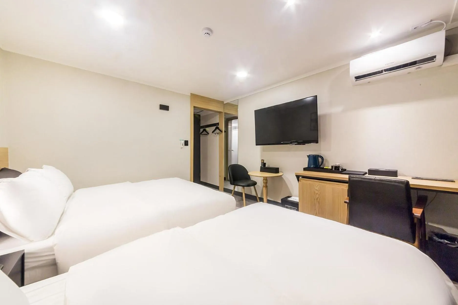 Bed in Pyeongtaek Stay Tourist Hotel