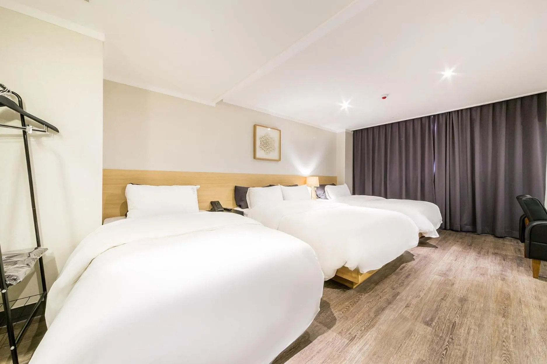 Bed in Pyeongtaek Stay Tourist Hotel