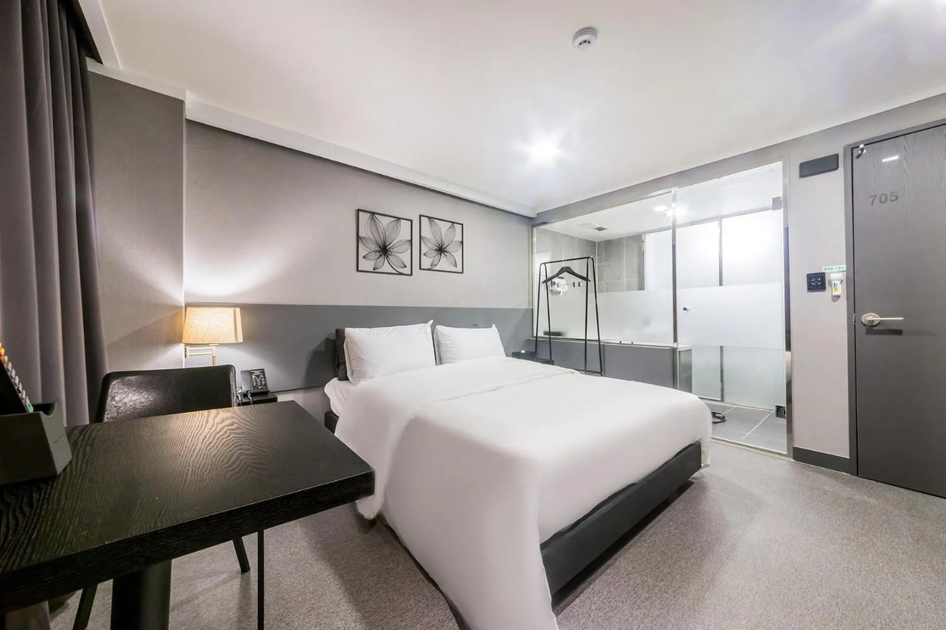 Bed in Pyeongtaek Stay Tourist Hotel