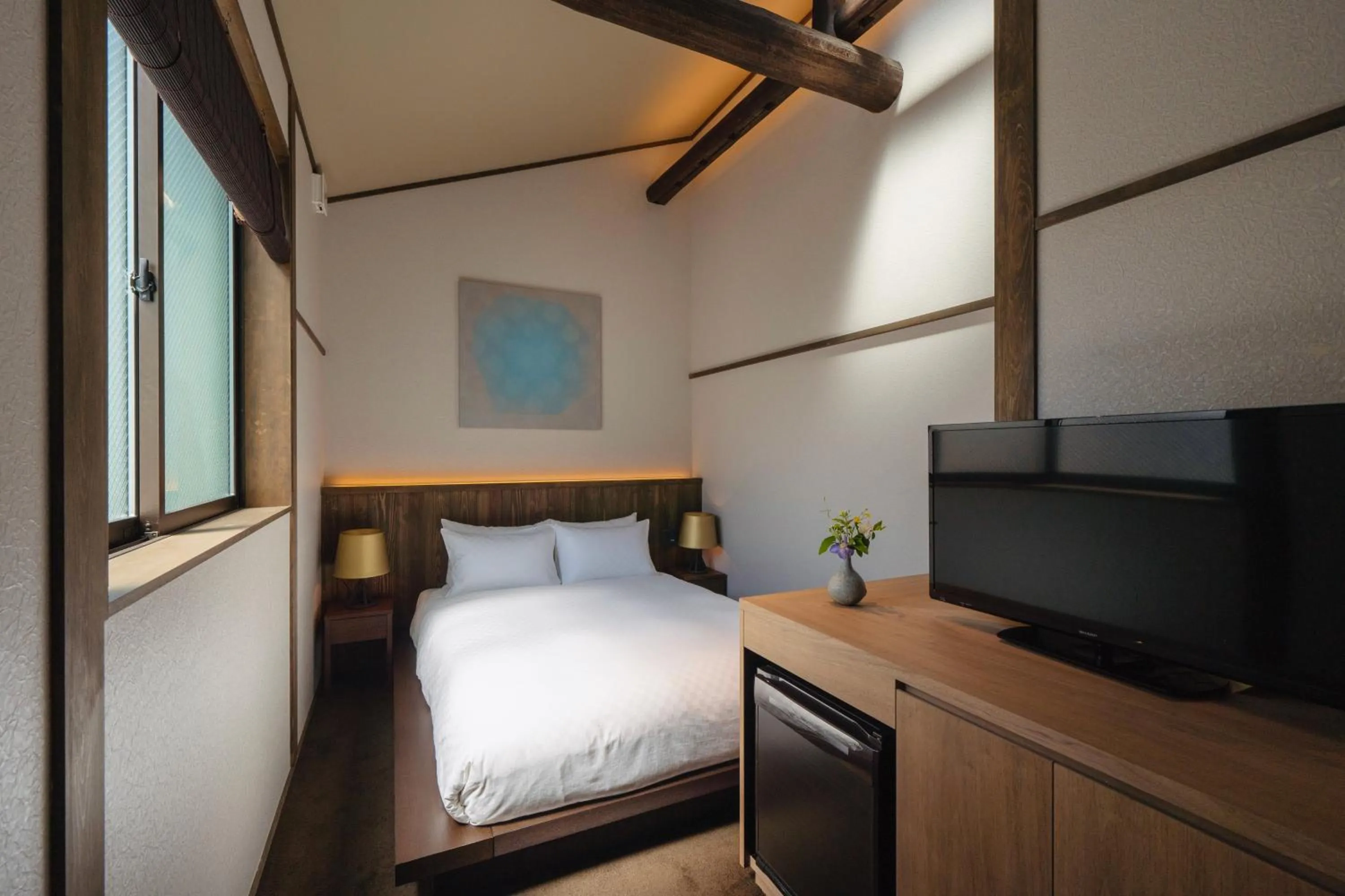 Bed in THE MACHIYA KAZAHAYA