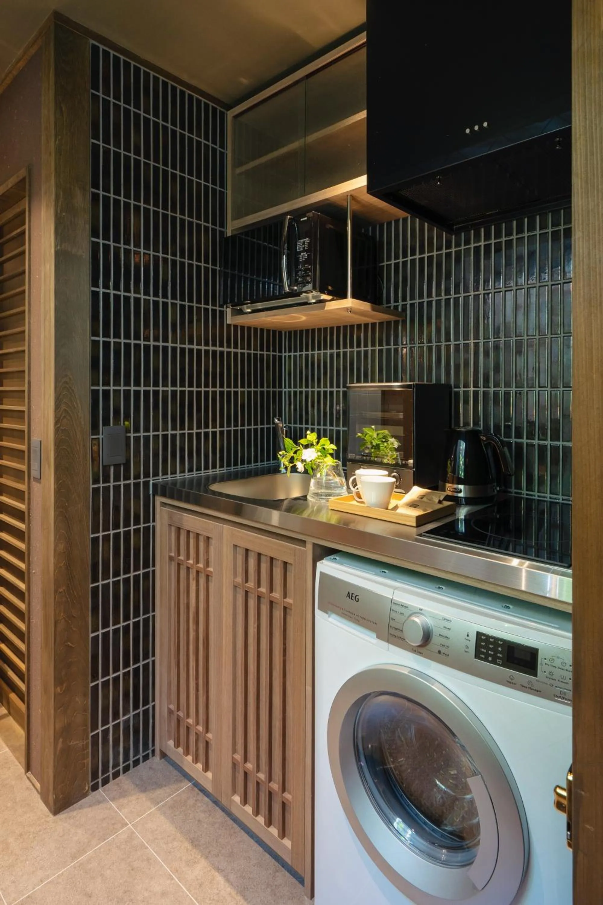 Kitchen or kitchenette in THE MACHIYA KAZAHAYA