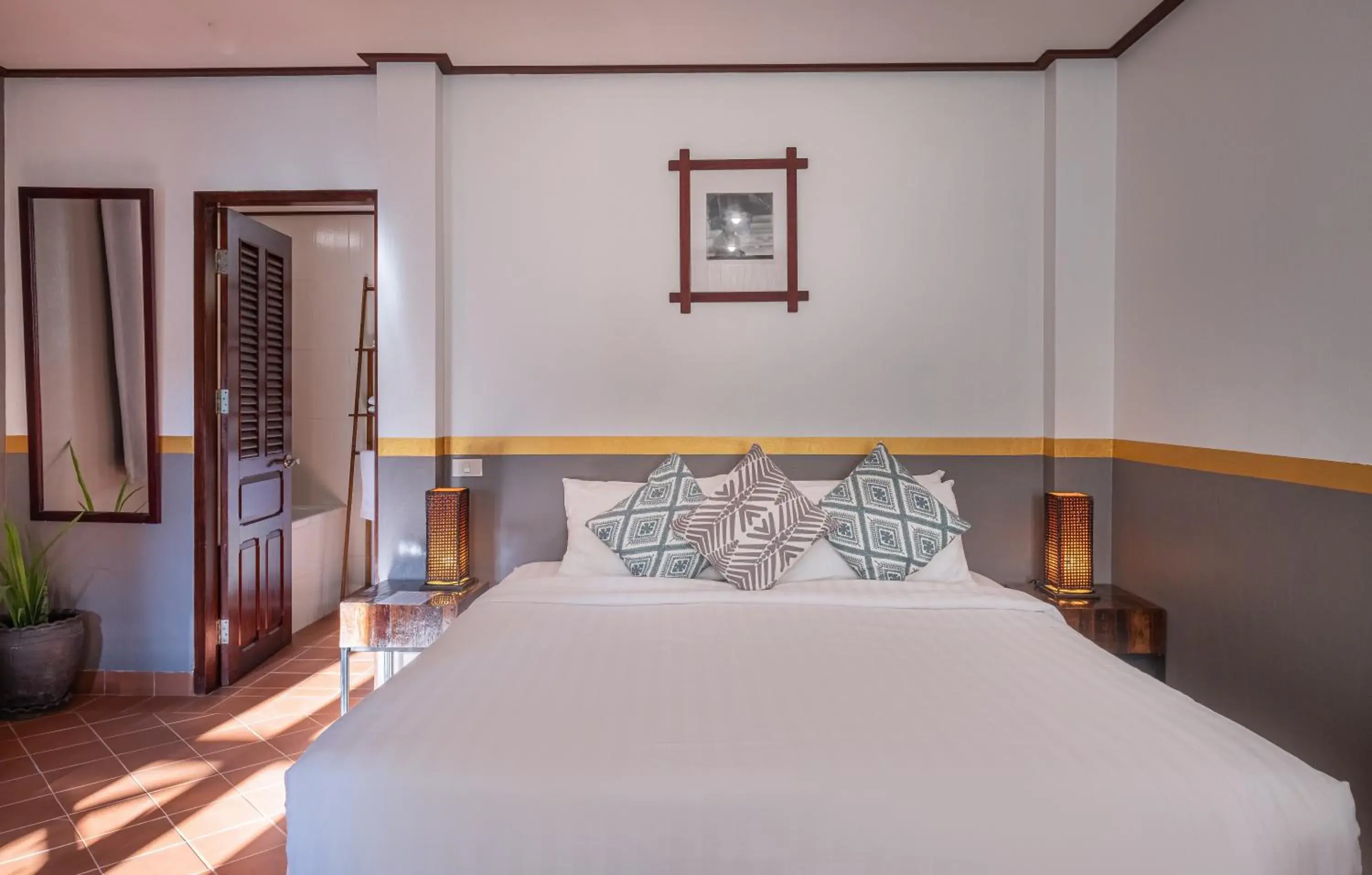 Deluxe Double or Twin Room - single occupancy in Sanctuary Hotel Luang Prabang Deluxe Double or Twin Room - single occupancy in Sanctuary Hotel Luang Prabang