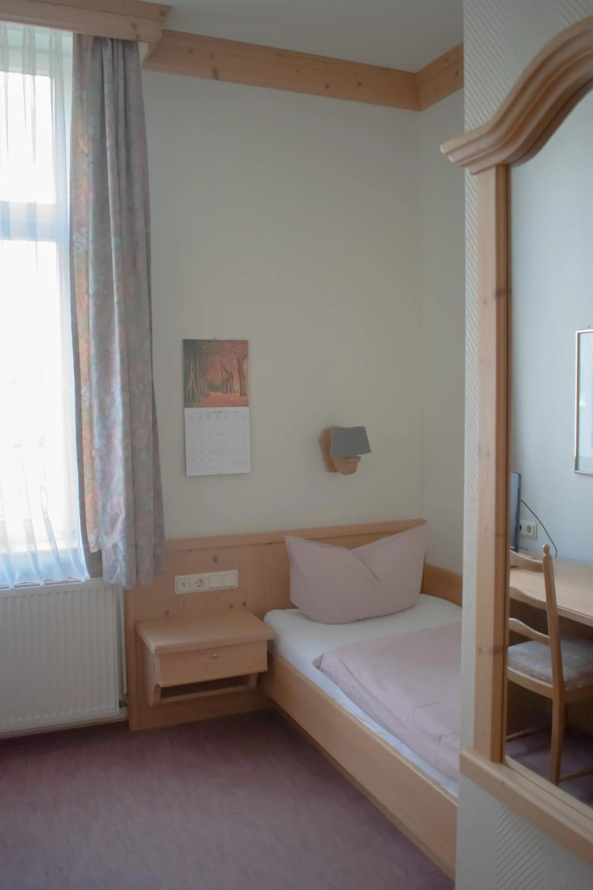 Bed in Pension Haus Marga