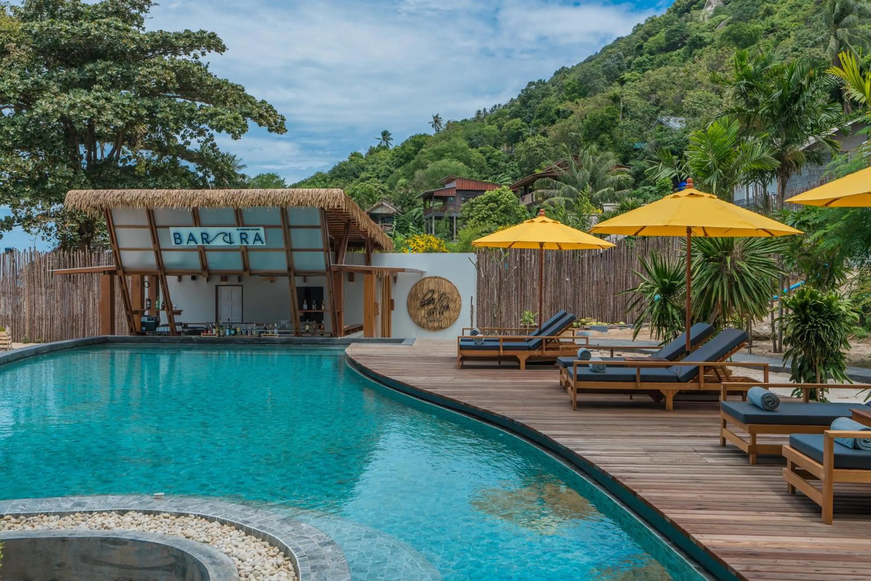 Swimming pool in Princess Paradise Koh Phangan