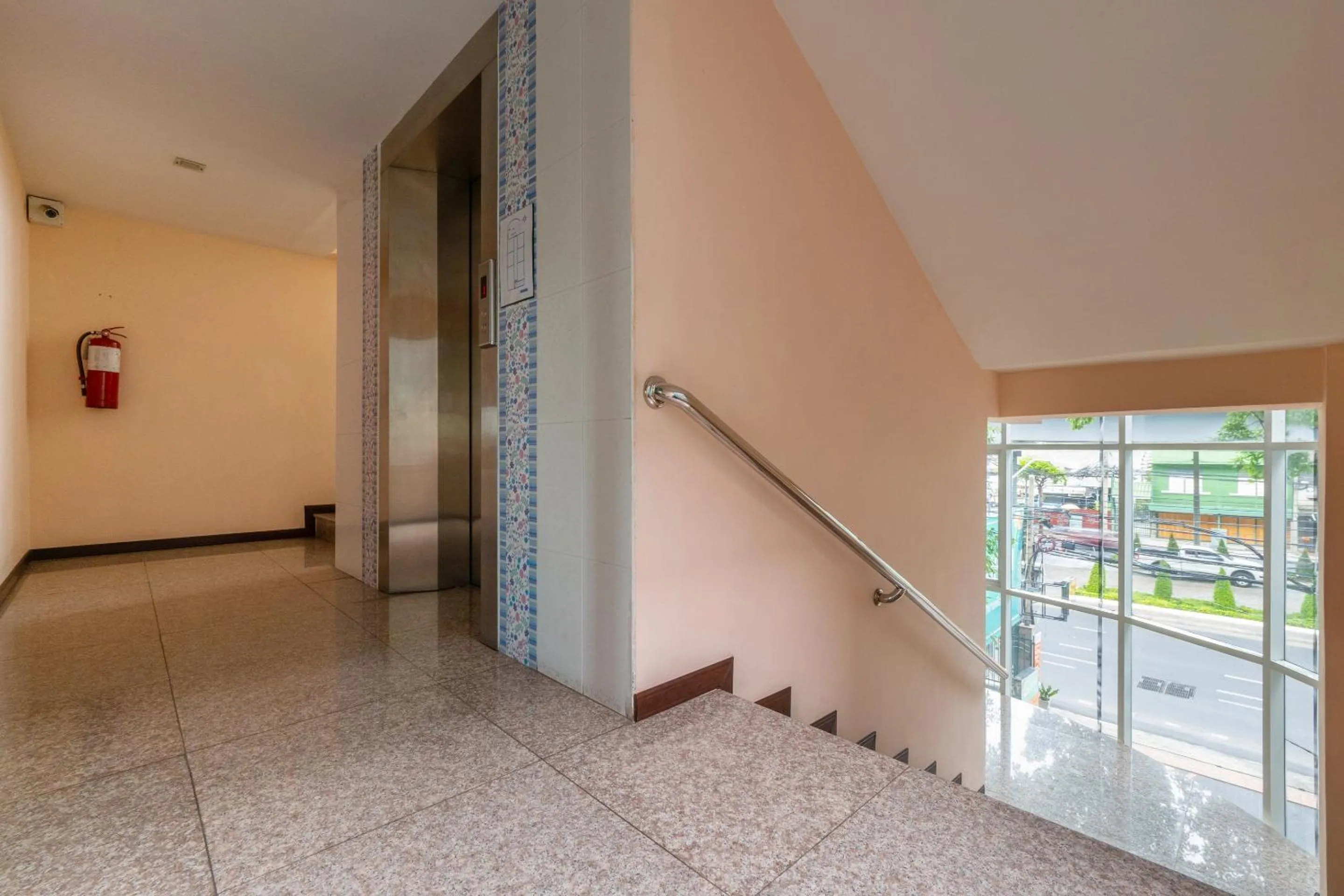 Lobby or reception in SP Park Thaphra