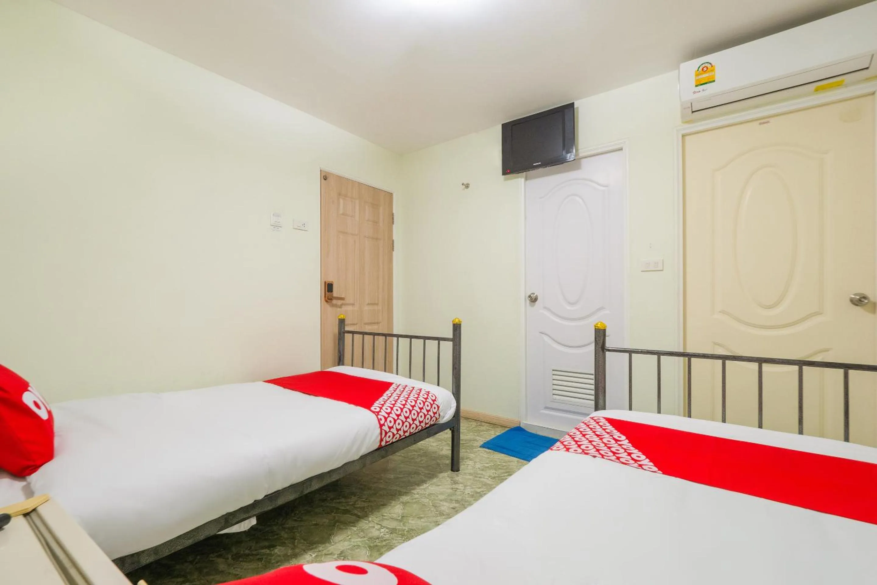 Bedroom in SP Park Thaphra