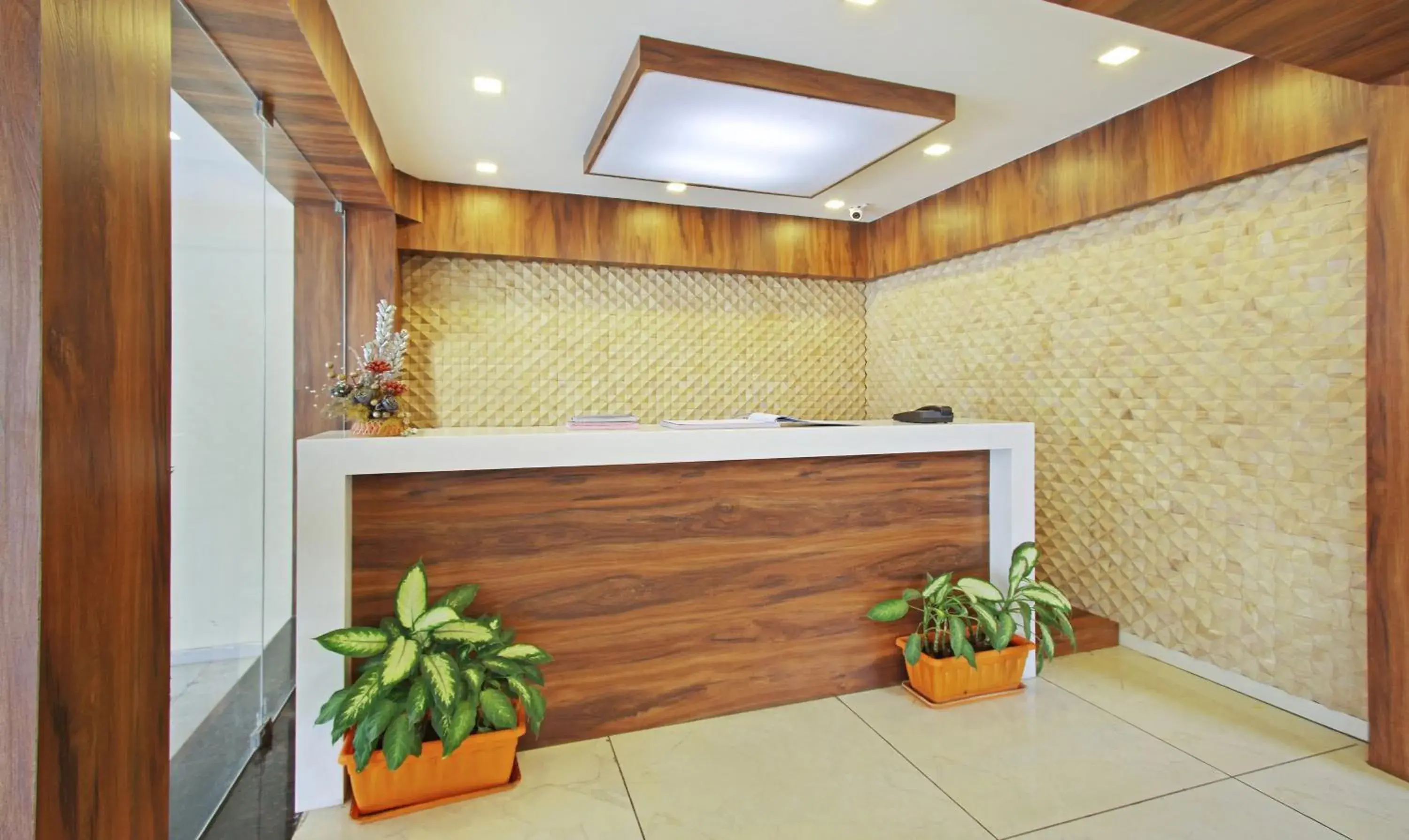 Lobby or reception in Itsy Hotels Jansi Residency Lobby or reception in Itsy Hotels Jansi Residency