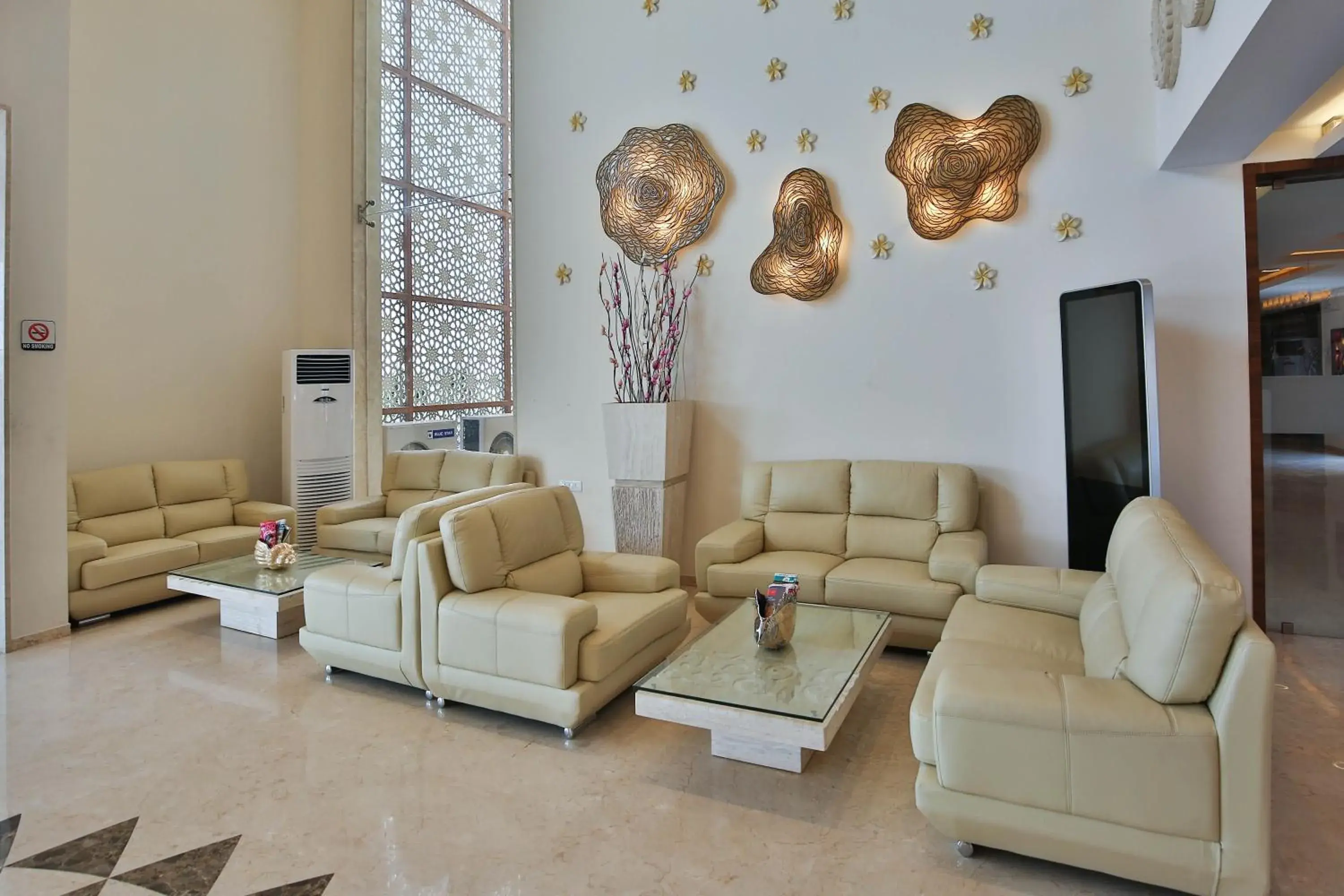 Lobby or reception in Club Mahindra Dwarka Lobby or reception in Club Mahindra Dwarka