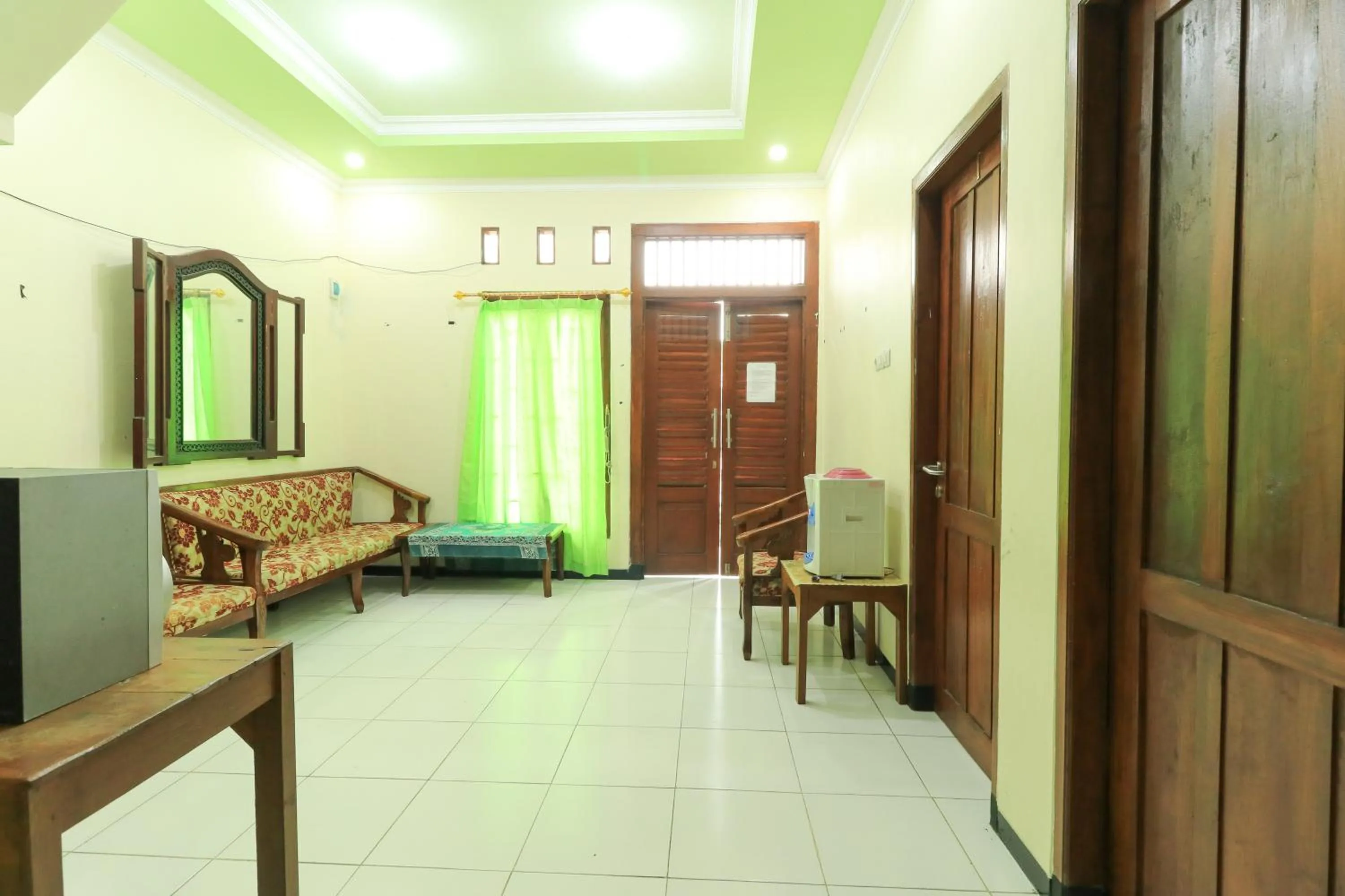 Living room, Bed in Villa Kangen Omah