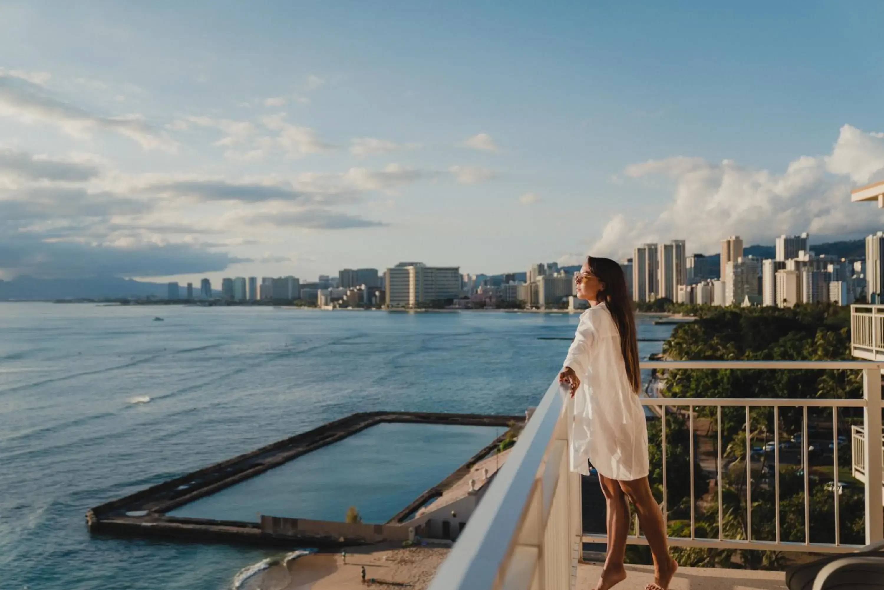City view in Kaimana Beach Hotel City view in Kaimana Beach Hotel