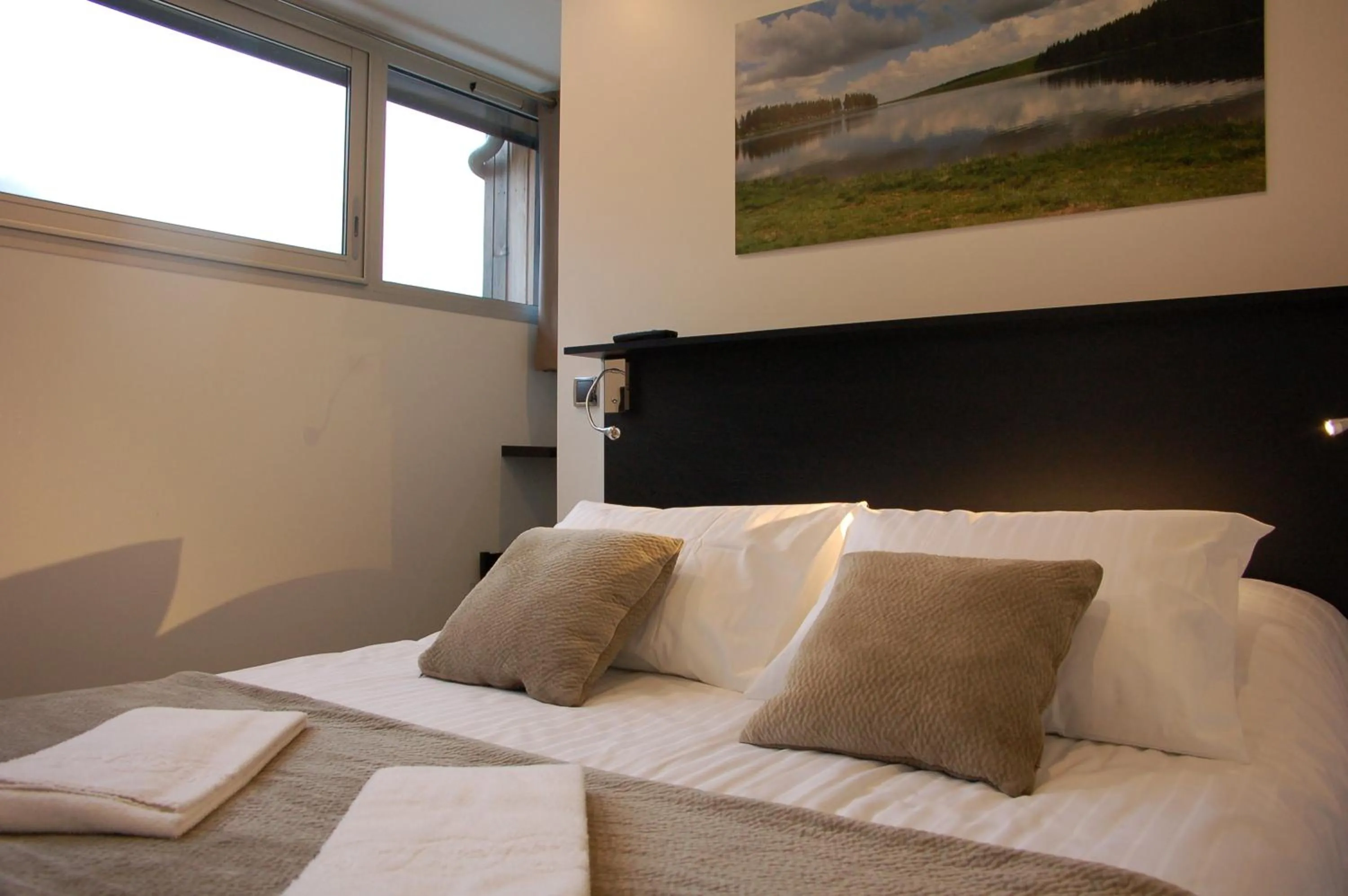 Bed in Aux 500 Diables Eco Lodge - Hotel