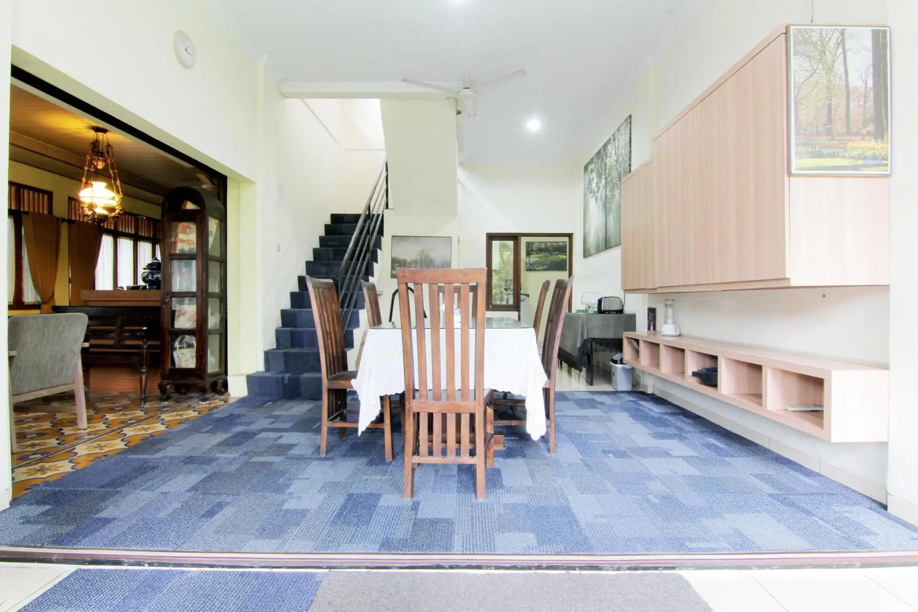 Restaurant/places to eat in Embe Joglo Homestay Restaurant/places to eat in Embe Joglo Homestay