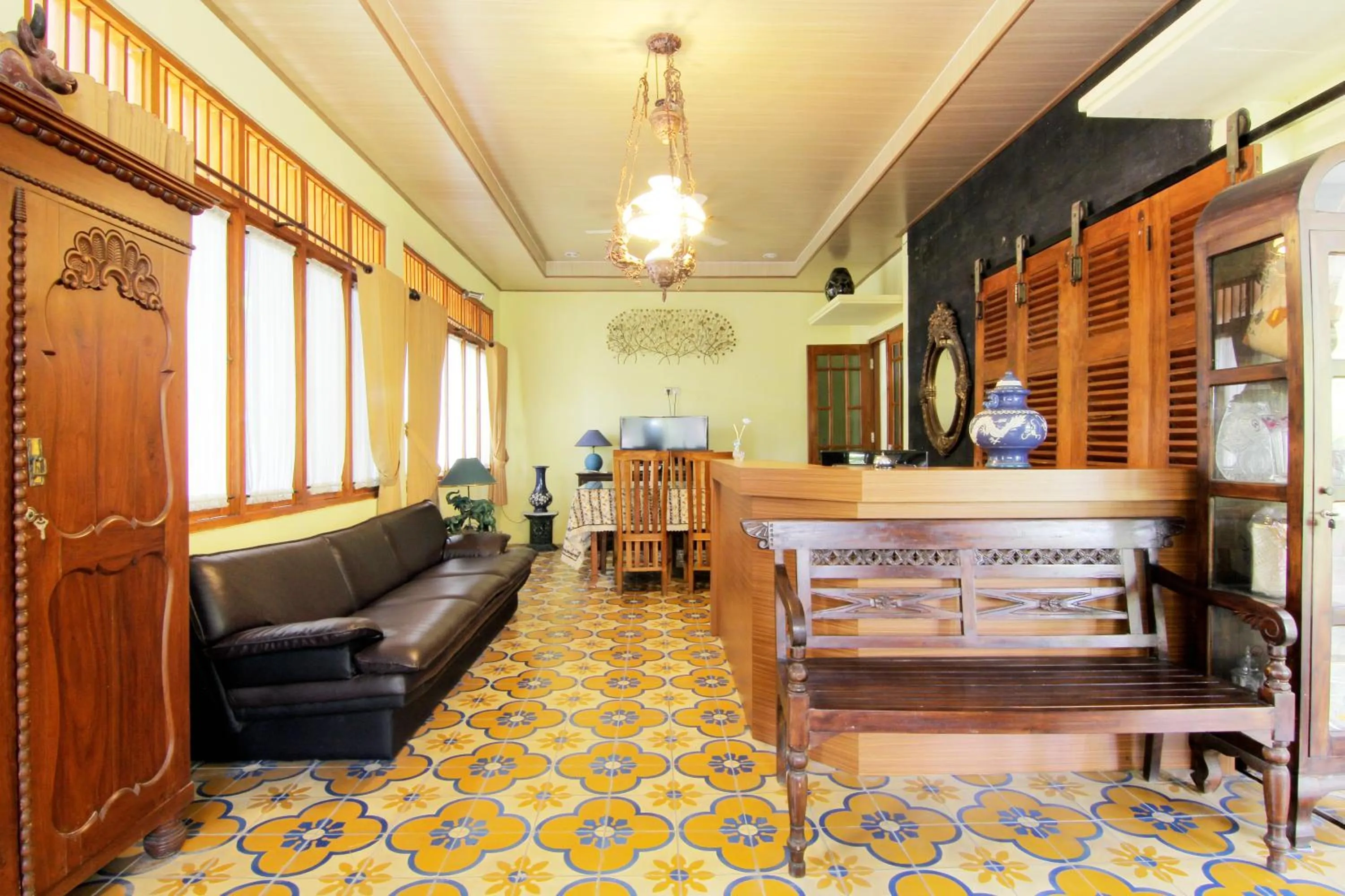 Lobby or reception in Embe Joglo Homestay
