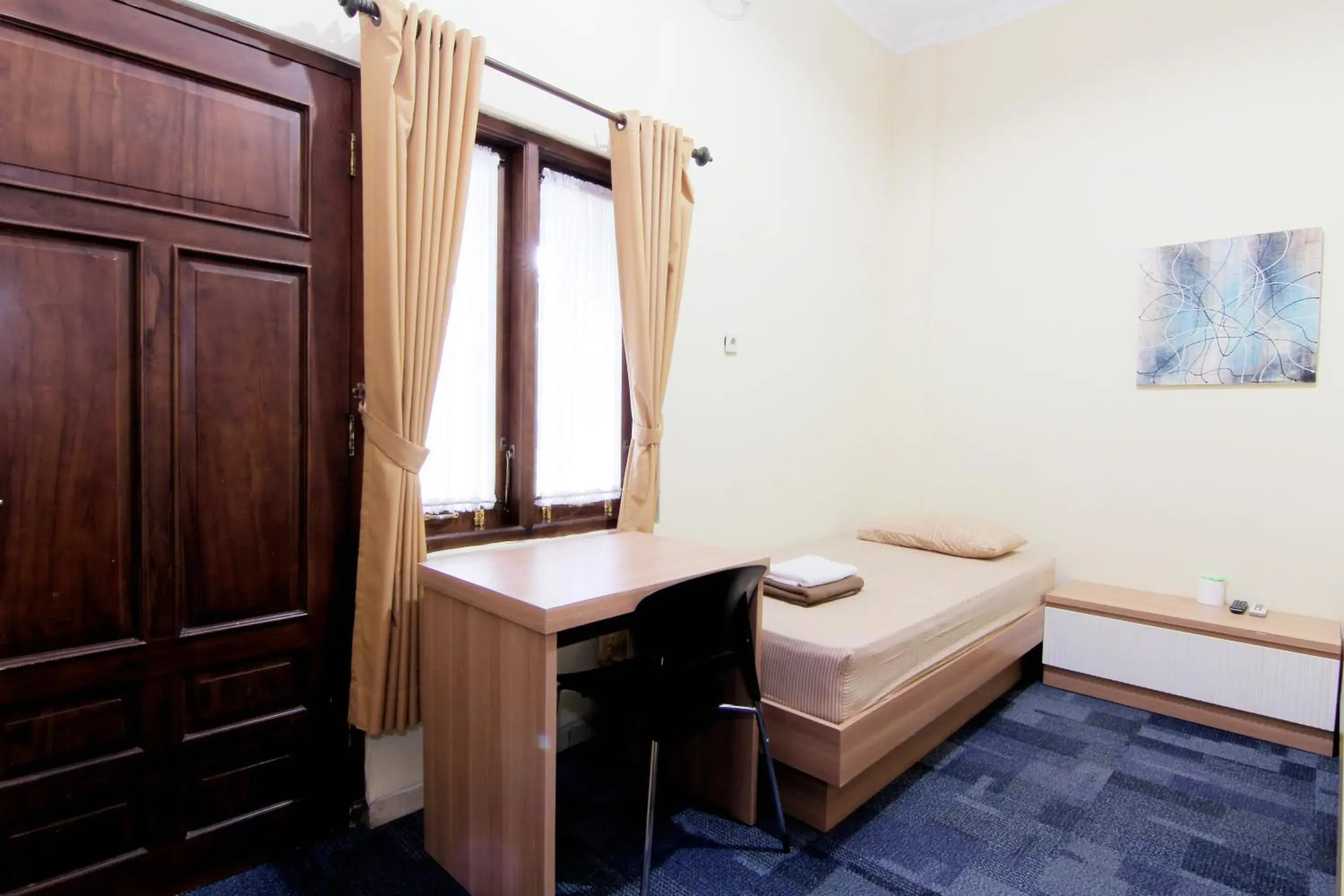 Photo of the whole room, Bed in Embe Joglo Homestay Photo of the whole room, Bed in Embe Joglo Homestay