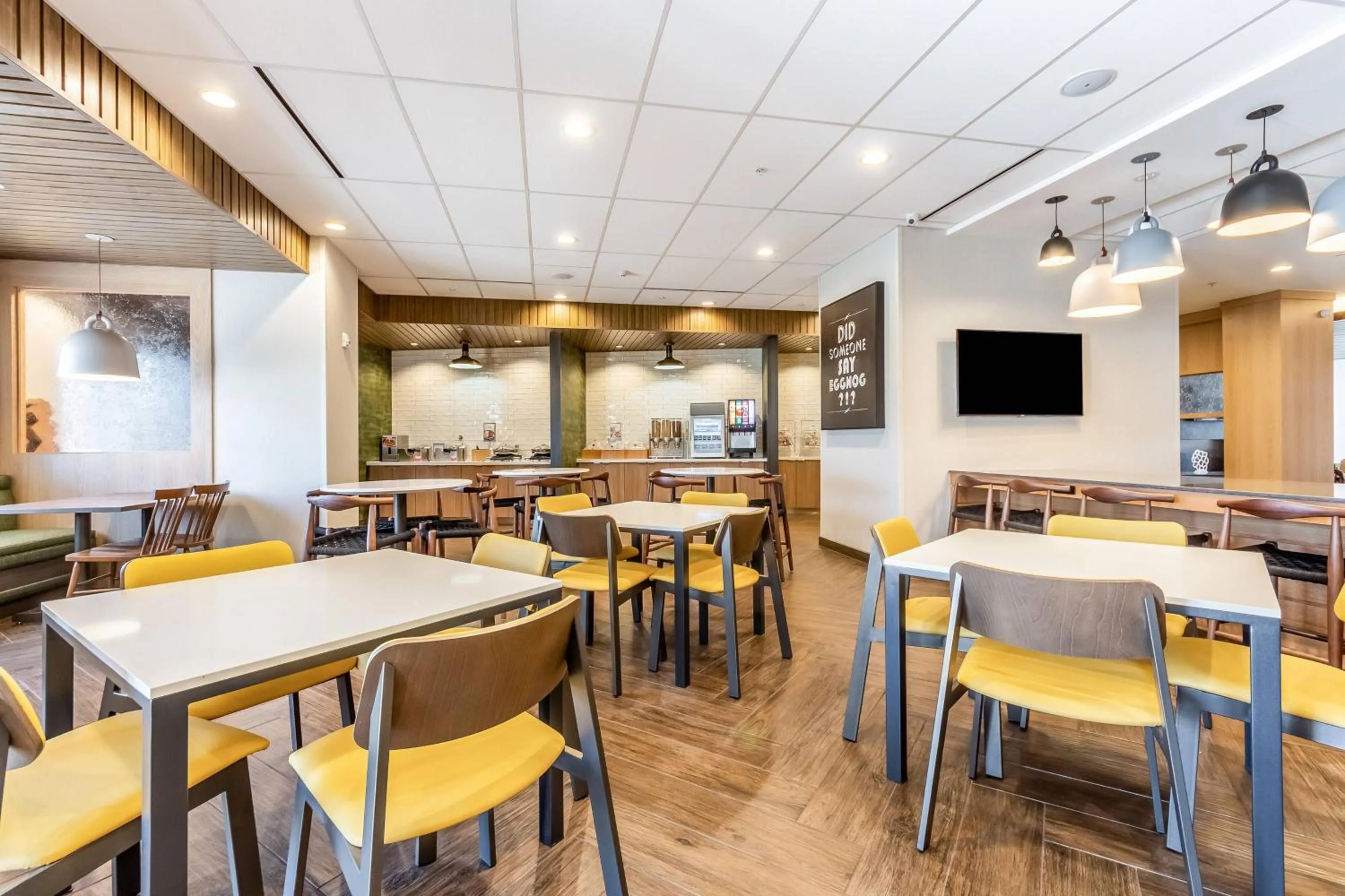 Breakfast in Fairfield Inn & Suites Dallas Arlington South