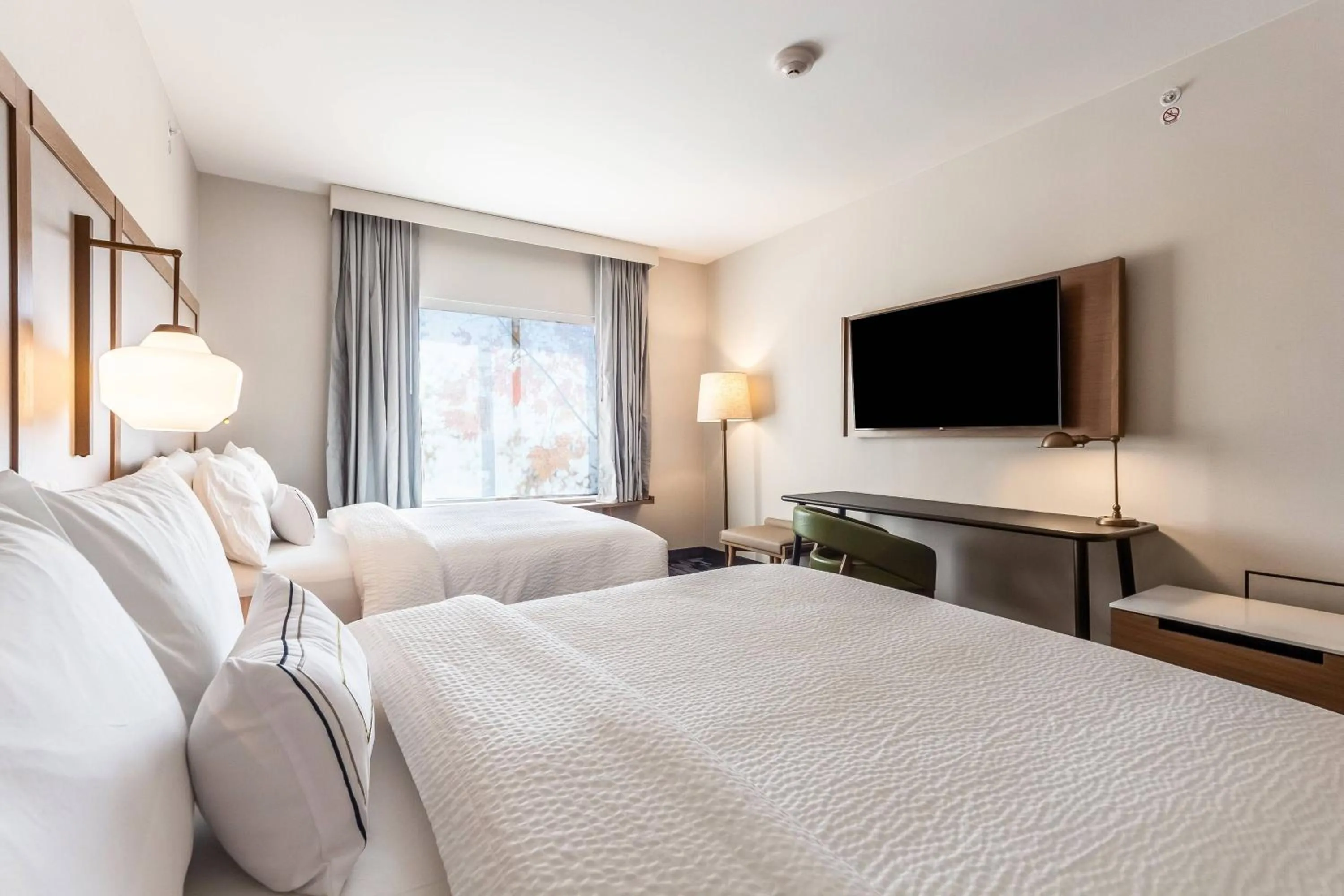 Photo of the whole room, Bed in Fairfield Inn & Suites Dallas Arlington South