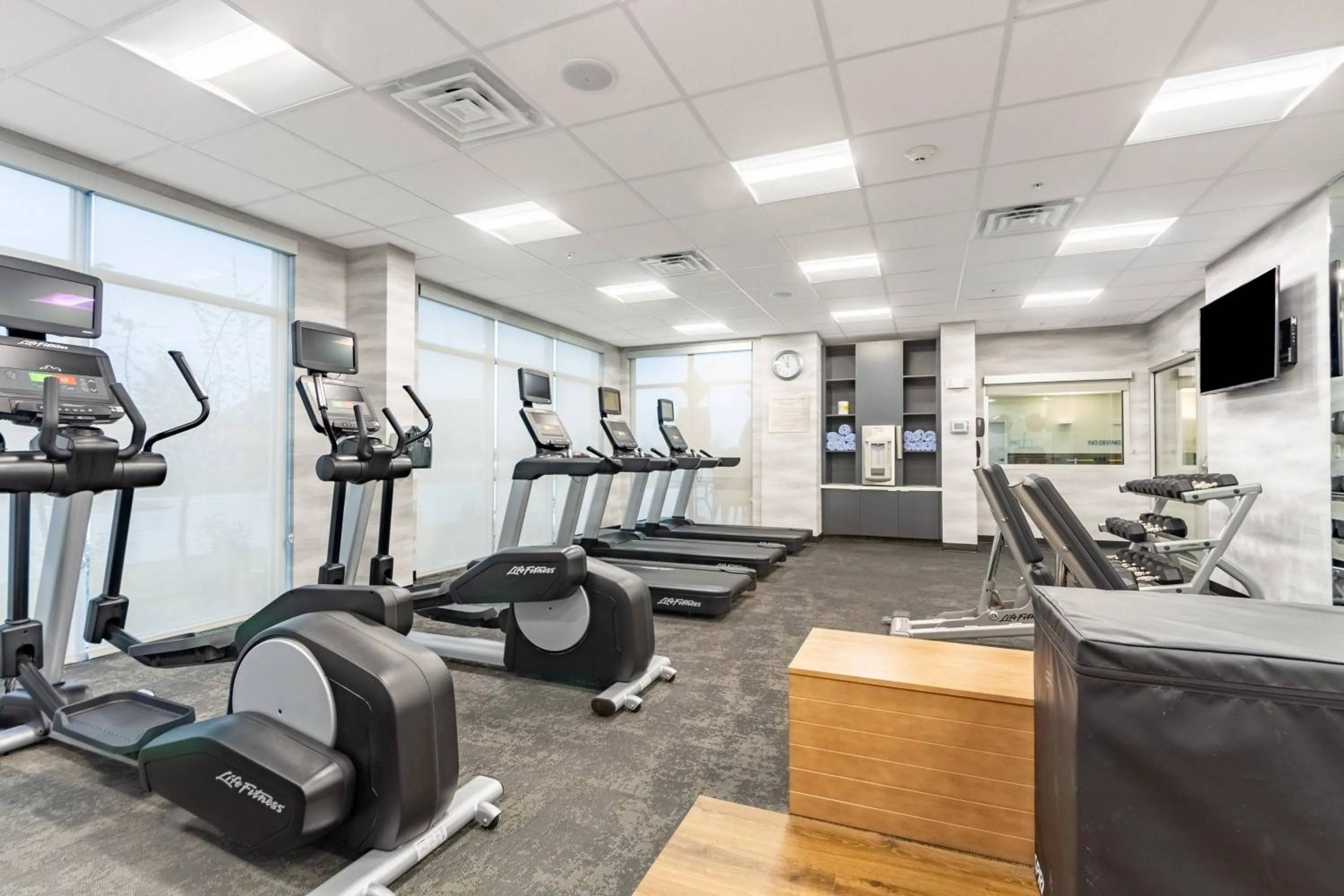 Fitness centre/facilities in Fairfield Inn & Suites by Marriott Dallas DFW Airport North Coppell Grapevine
