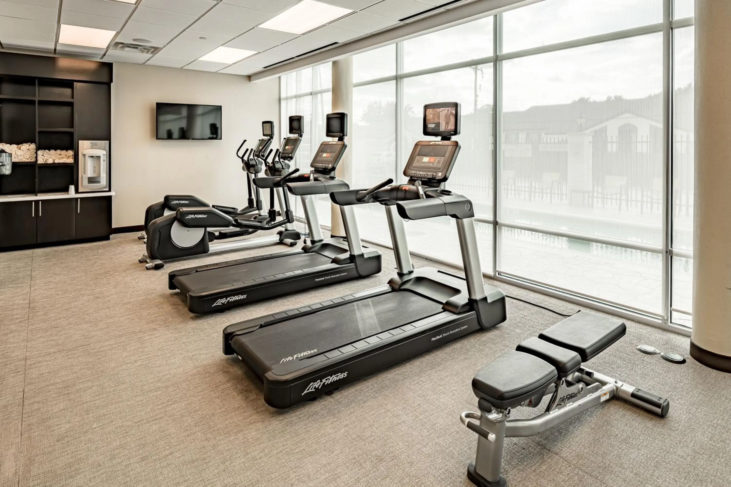 Fitness centre/facilities in SpringHill Suites Dallas Central Expressway