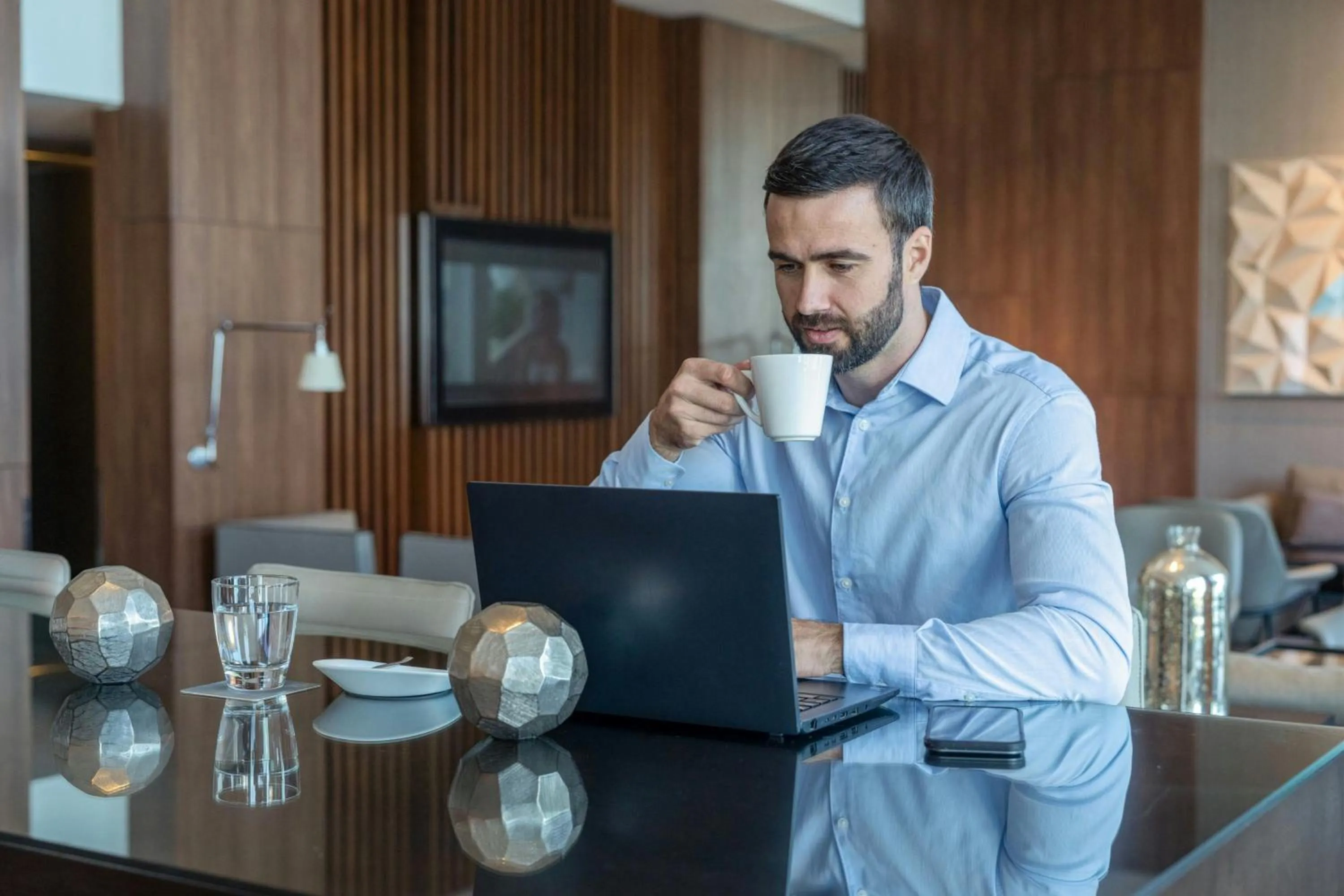 Lounge or bar in AC Hotel by Marriott Lima Miraflores