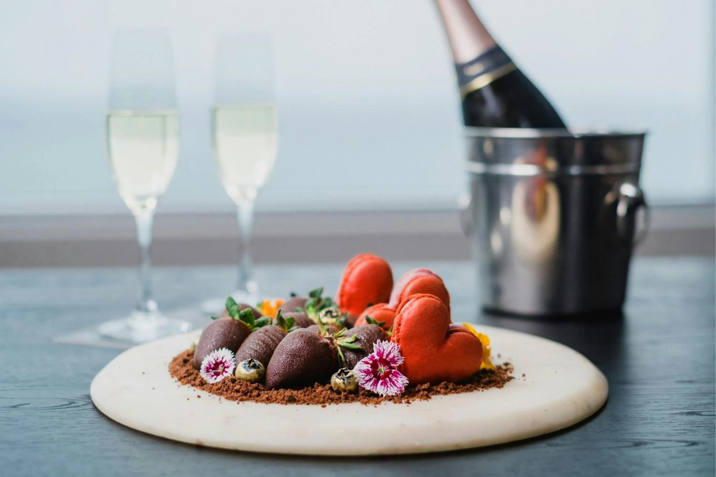 Restaurant/places to eat in AC Hotel by Marriott Lima Miraflores