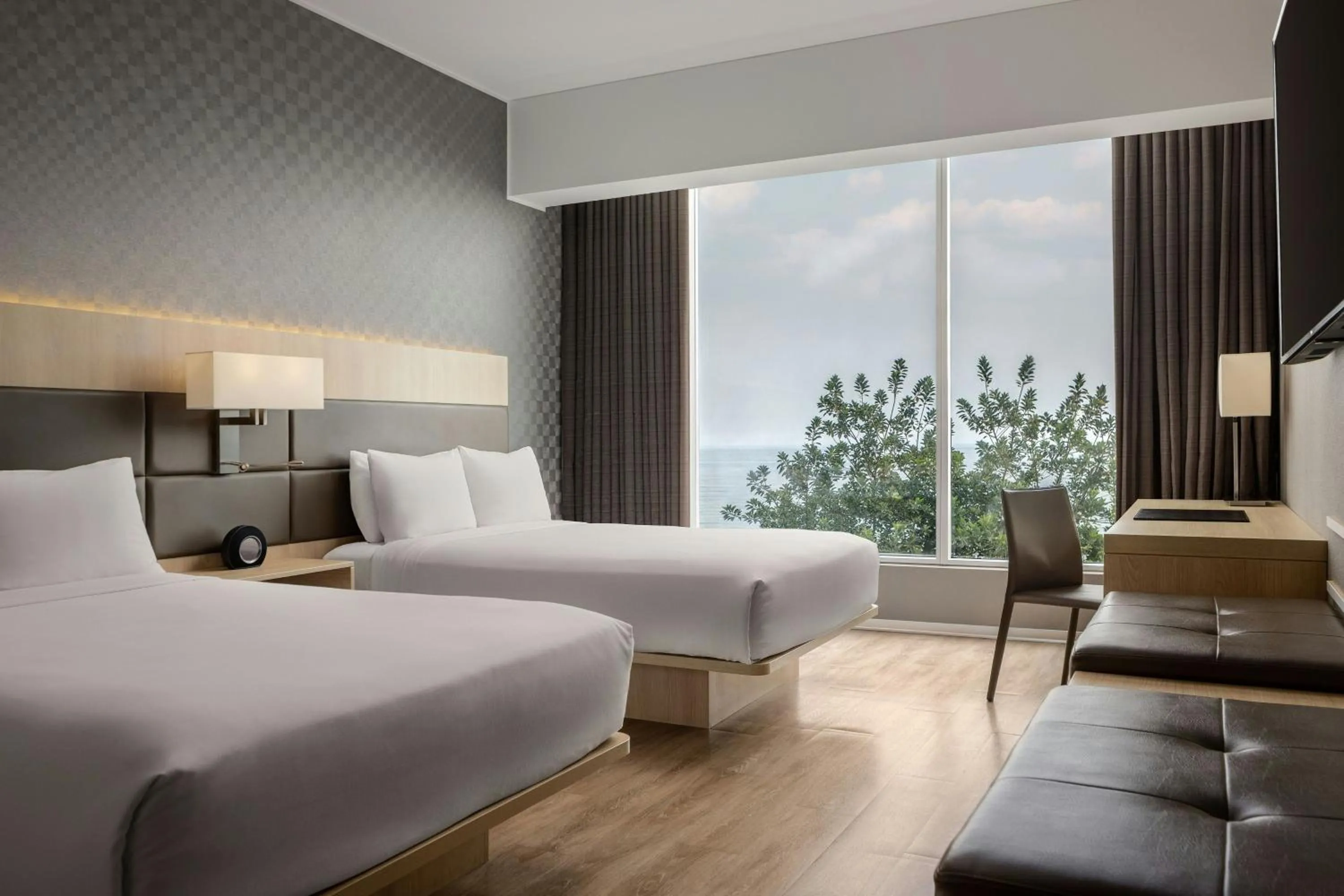 Photo of the whole room, Bed in AC Hotel by Marriott Lima Miraflores