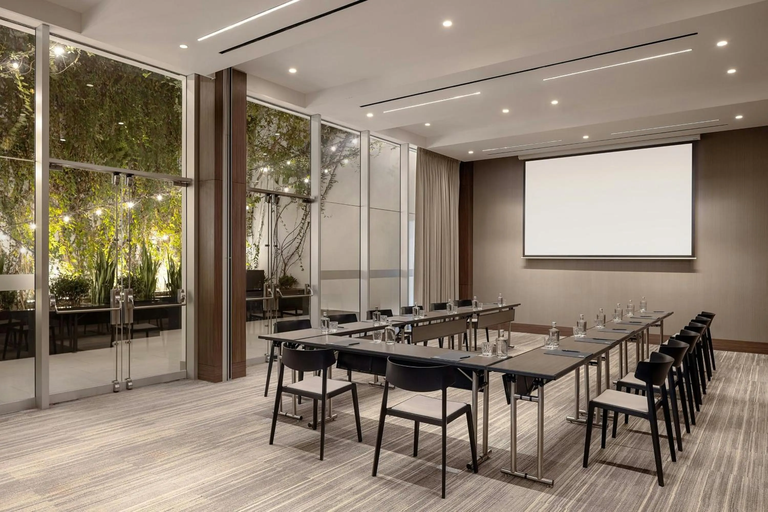 Meeting/conference room in AC Hotel by Marriott Lima Miraflores