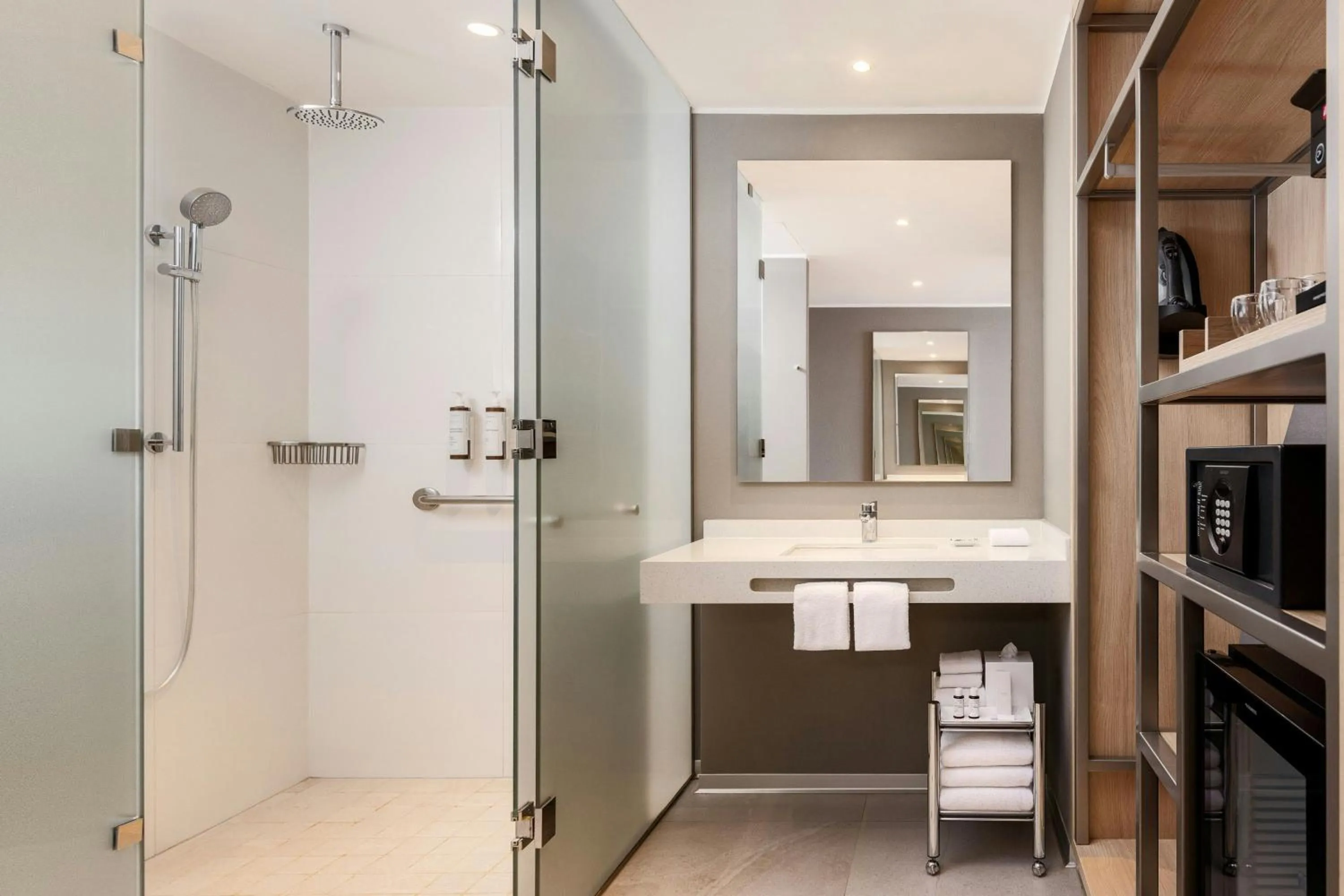 Bathroom in AC Hotel by Marriott Lima Miraflores