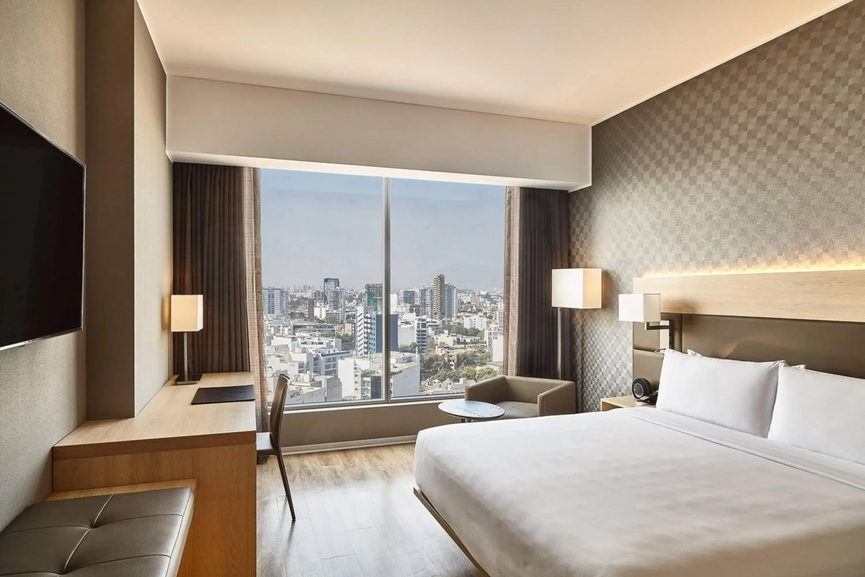 Guest room, 1 King, City view, Low floor in AC Hotel by Marriott Lima Miraflores Guest room, 1 King, City view, Low floor in AC Hotel by Marriott Lima Miraflores