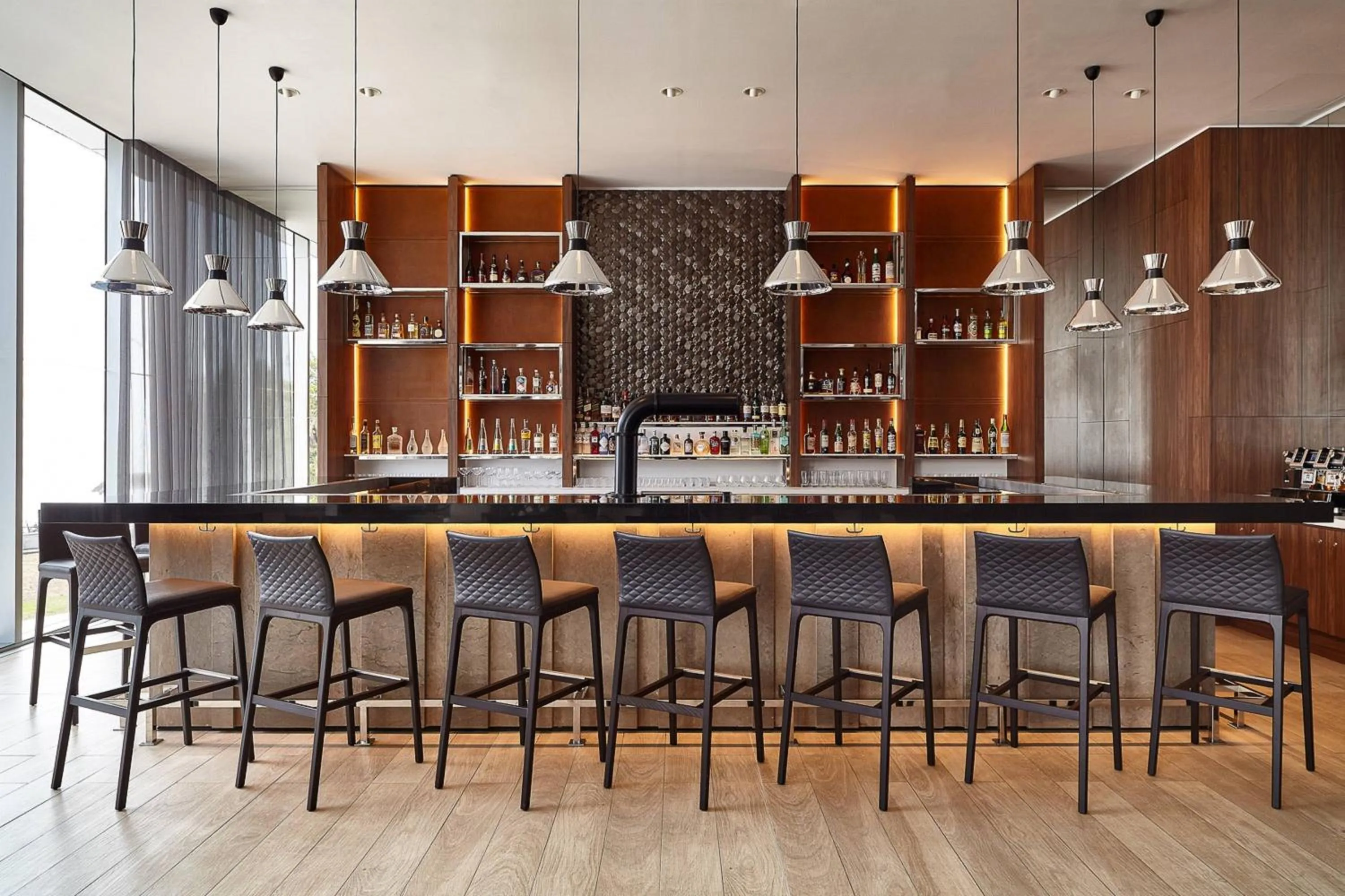 Lounge or bar in AC Hotel by Marriott Lima Miraflores
