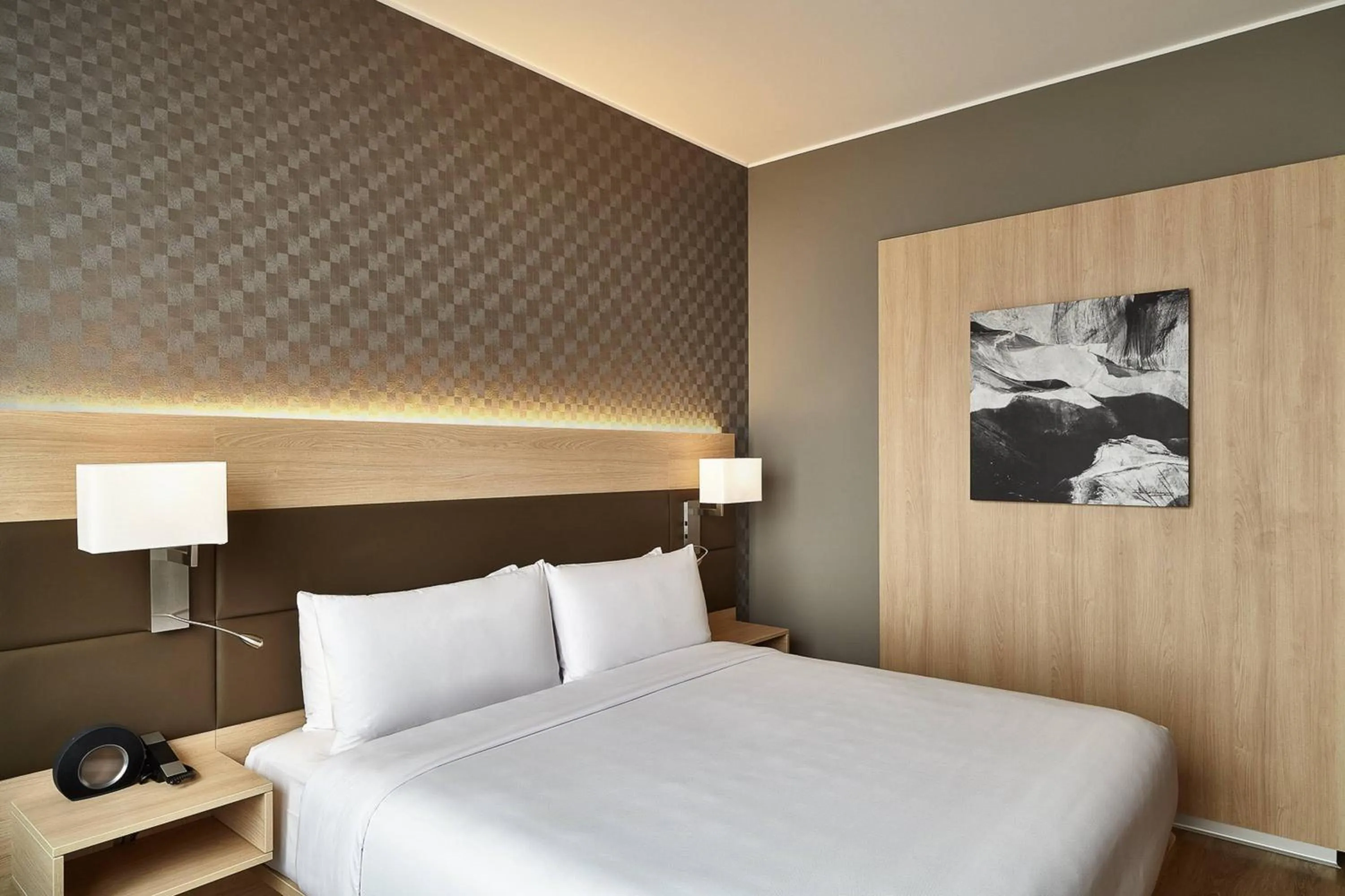 Photo of the whole room, Bed in AC Hotel by Marriott Lima Miraflores