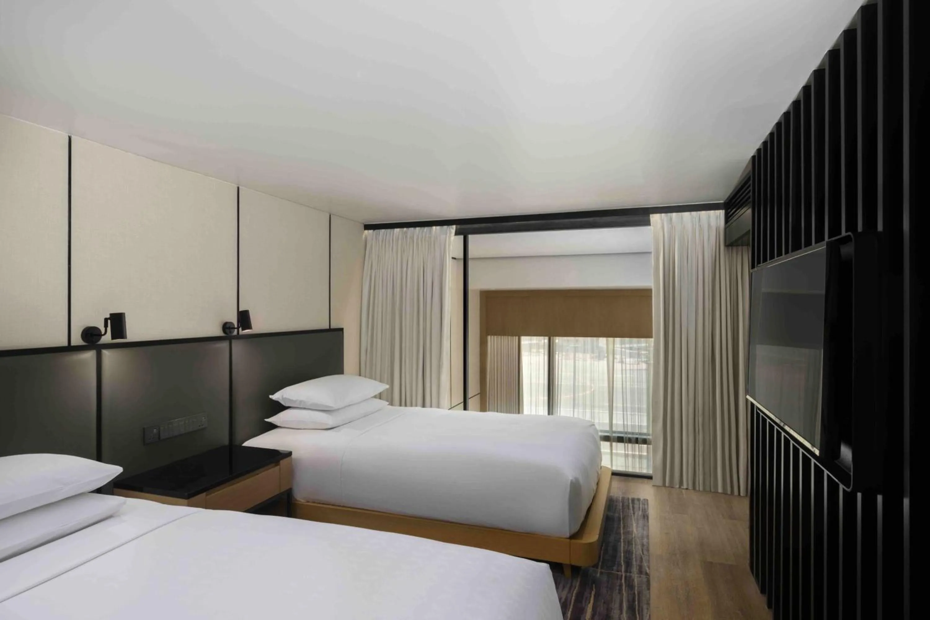 Bedroom, Bed in Sheraton Manila Hotel at Newport World Resorts