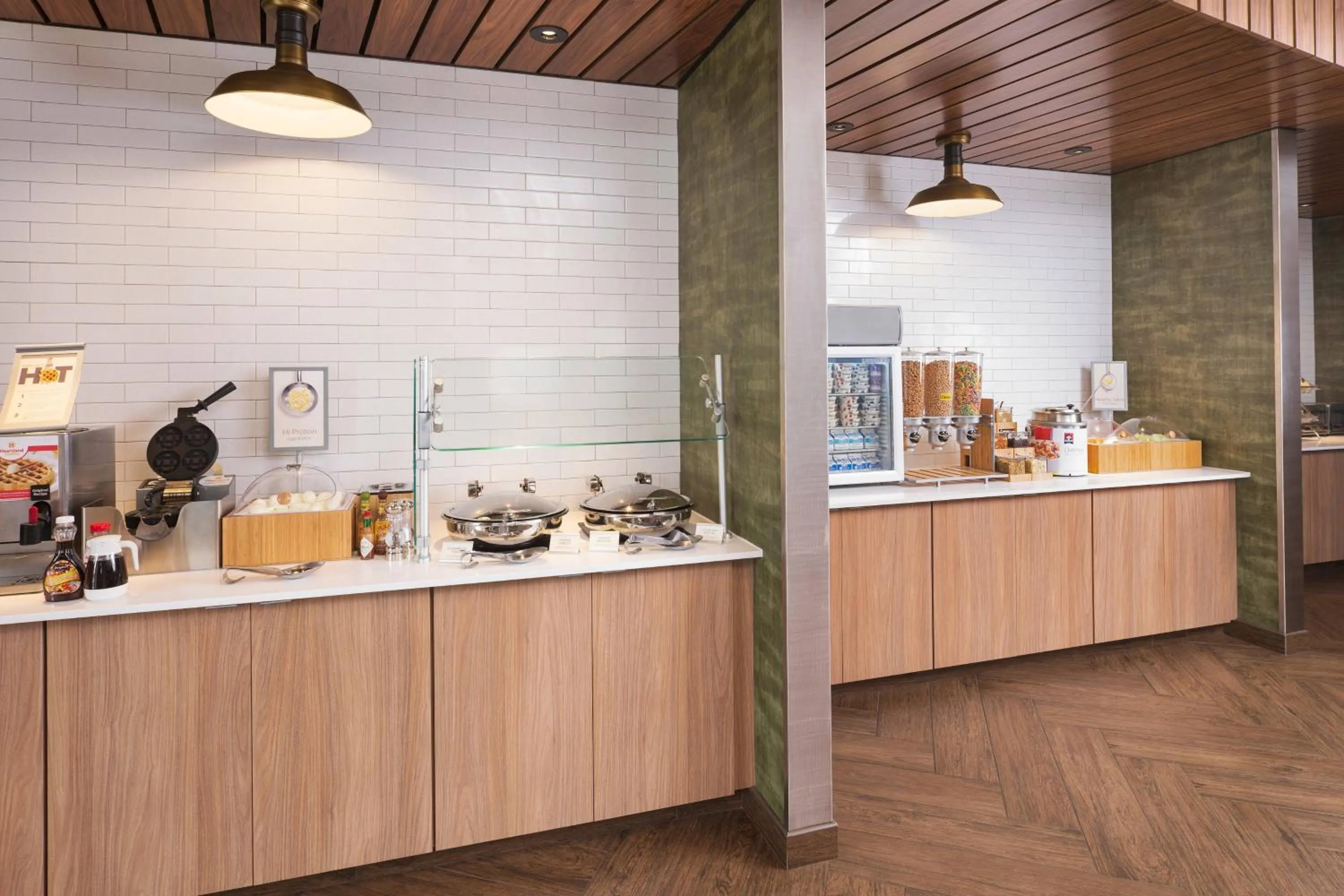 Breakfast in Fairfield Inn & Suites by Marriott South Kingstown Newport Area