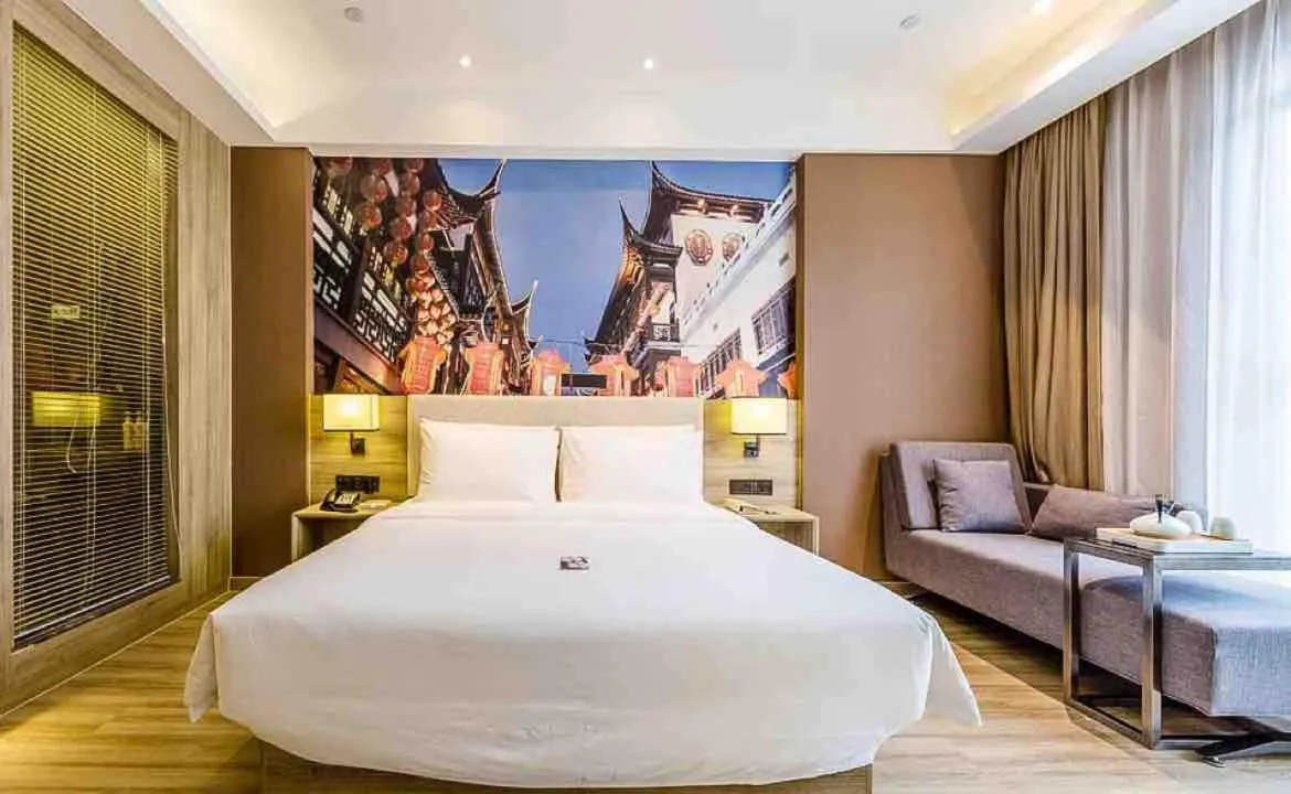 Bed in Atour Hotel Shanghai Xinzhuang